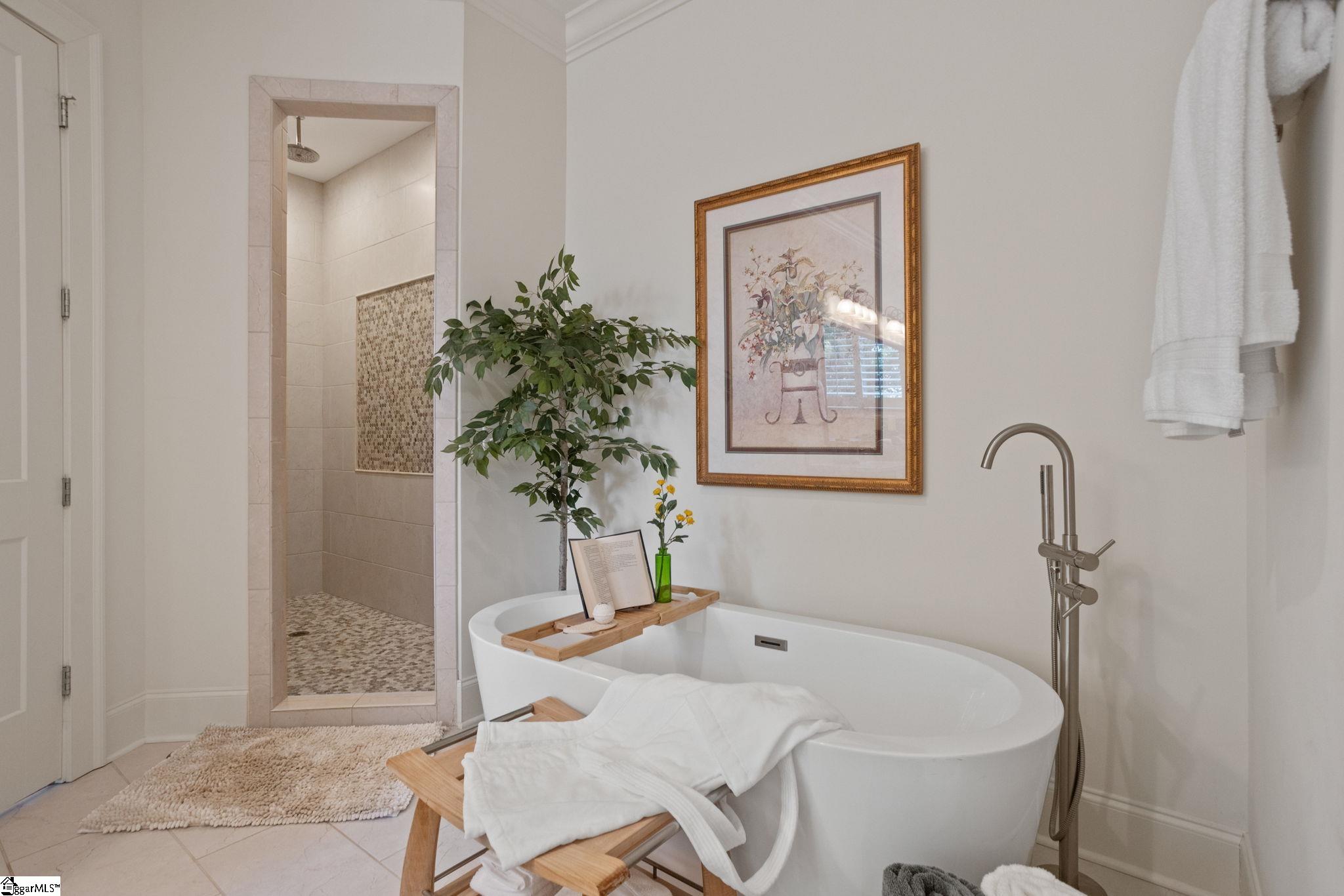 129 Gascony Drive Property Photo 25