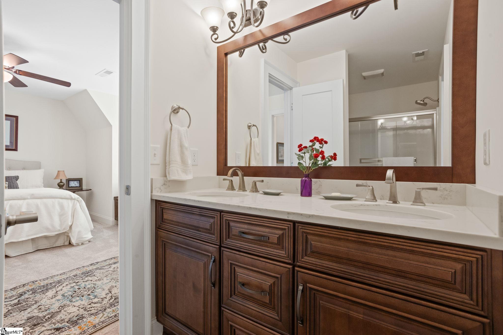 129 Gascony Drive Property Photo 37