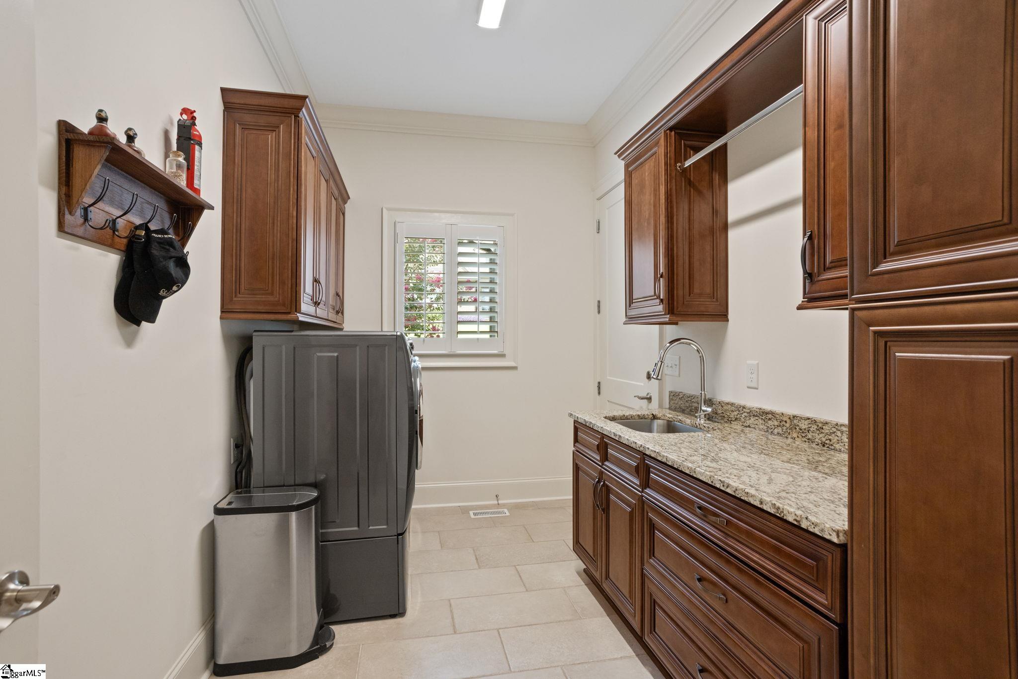 129 Gascony Drive Property Photo 40