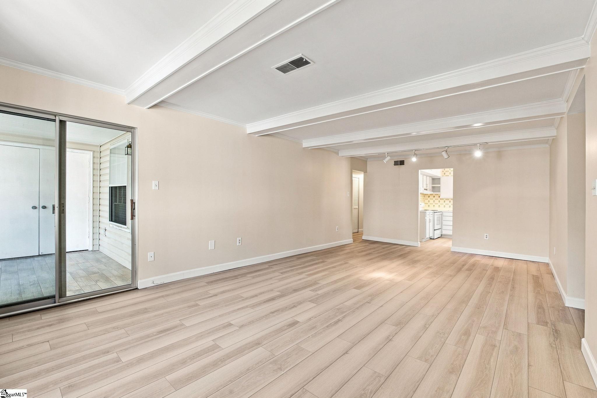 925 Cleveland Street Property Photo 13