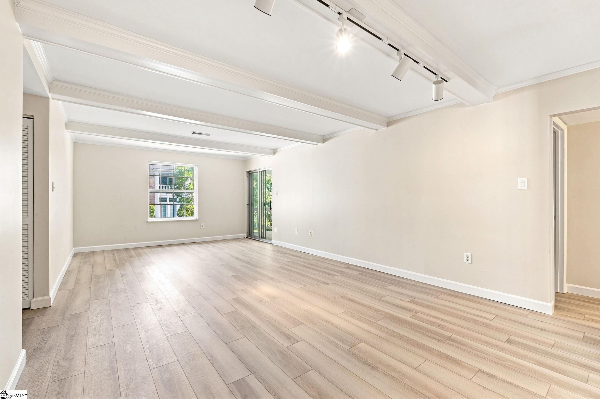 925 Cleveland Street Property Photo 15