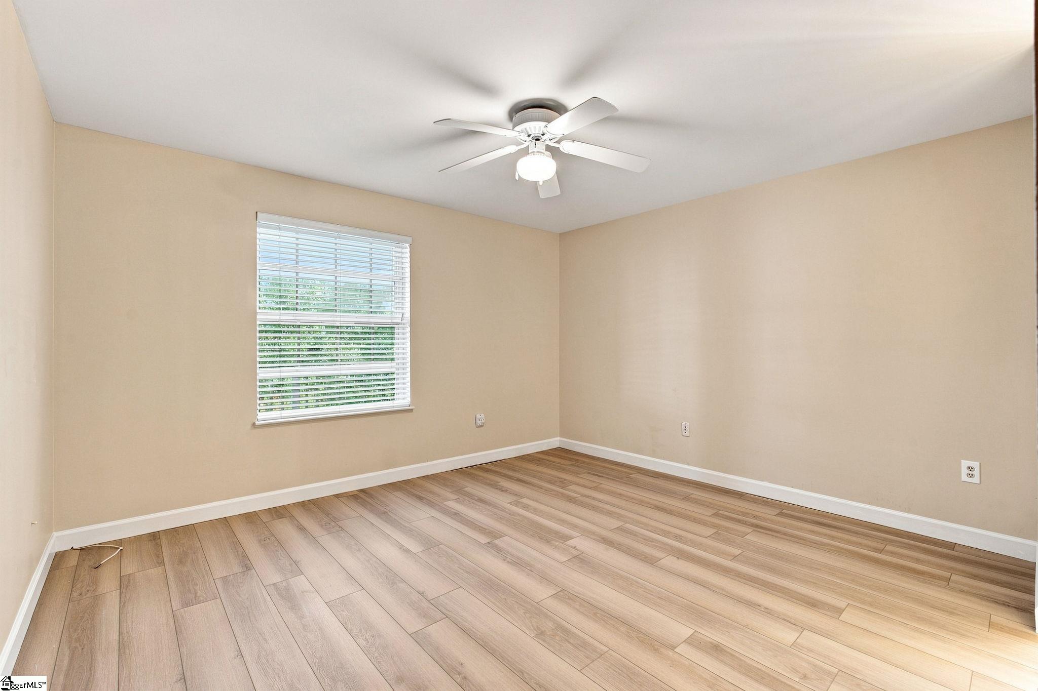 925 Cleveland Street Property Photo 24