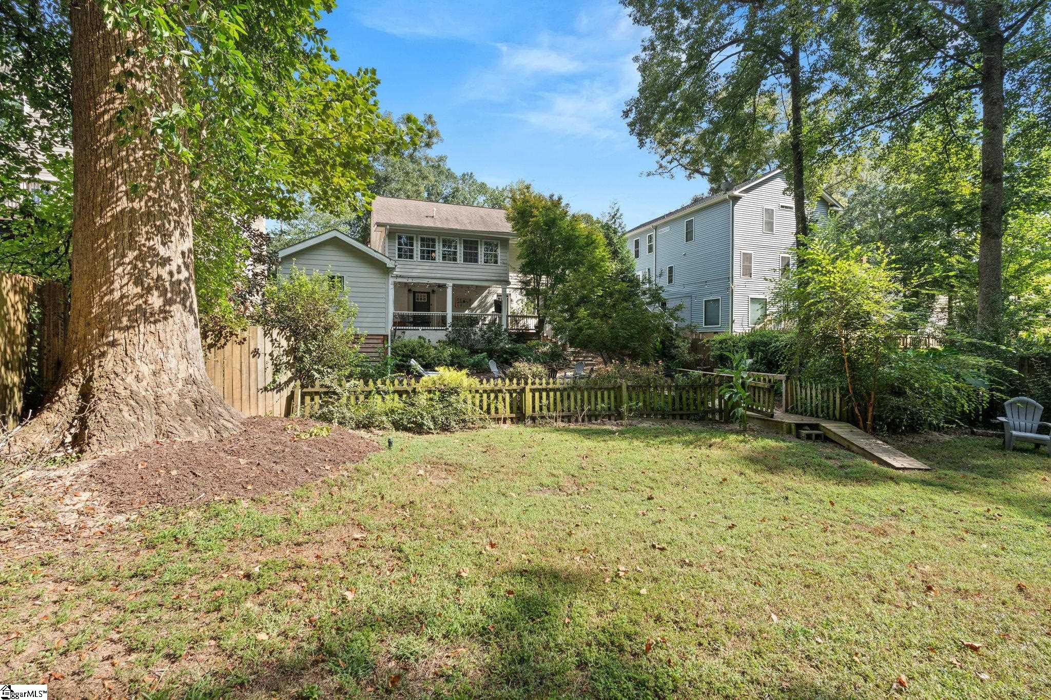 220 Cammer Avenue Property Photo 33