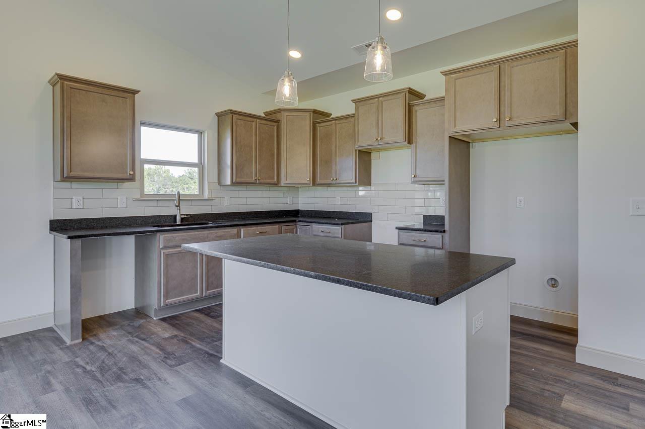 106 Old Glory Court Property Photo 17