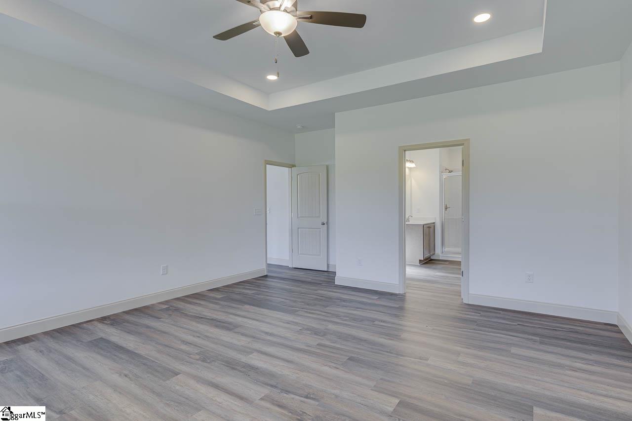 106 Old Glory Court Property Photo 22
