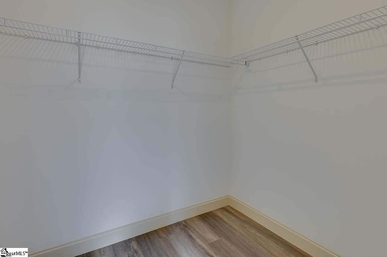 106 Old Glory Court Property Photo 26