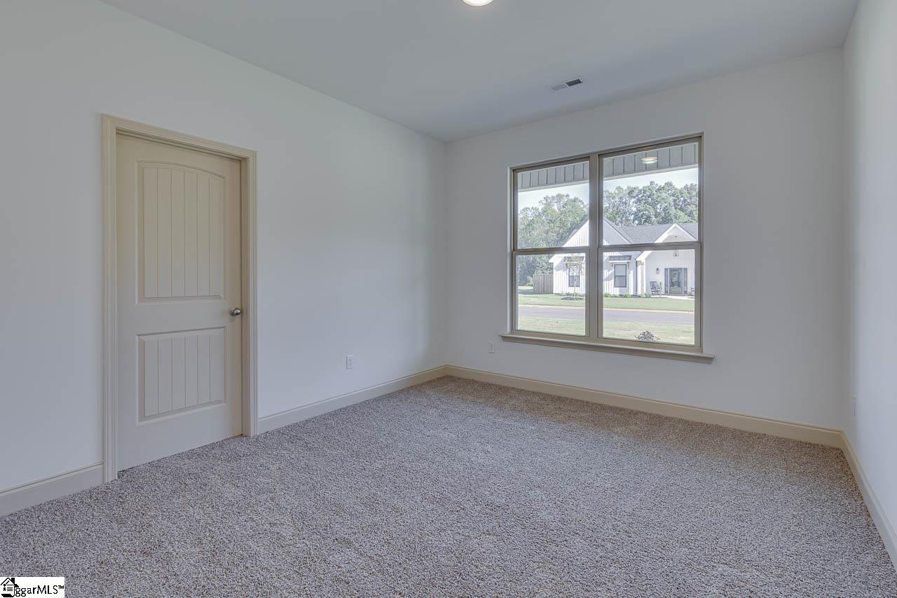 106 Old Glory Court Property Photo 27