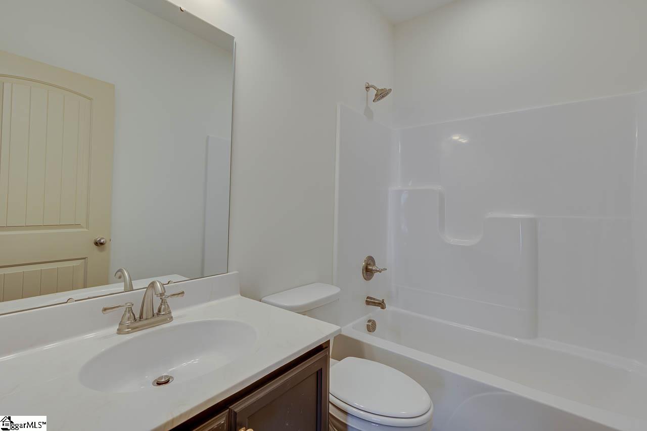 106 Old Glory Court Property Photo 29