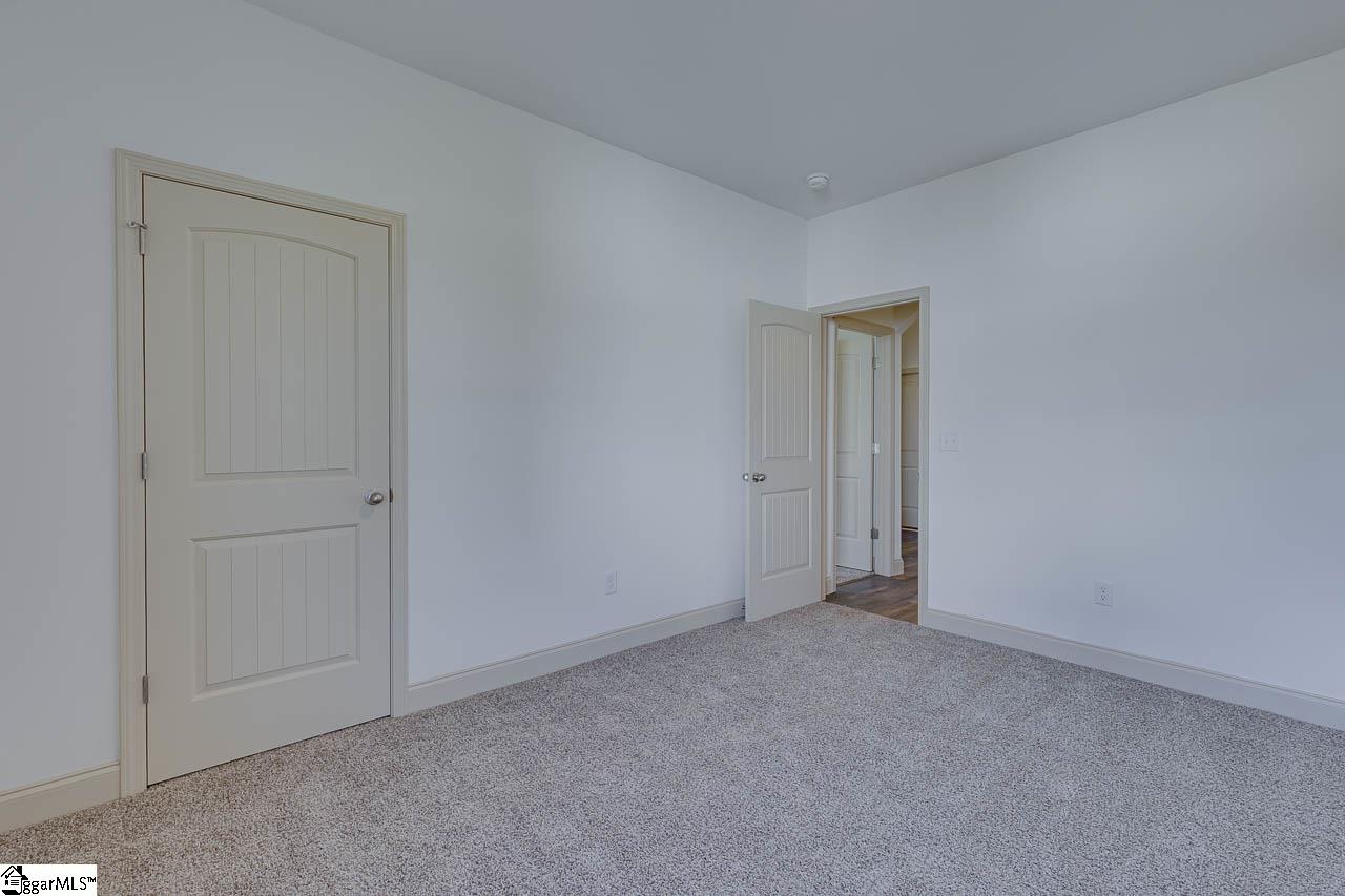 106 Old Glory Court Property Photo 30