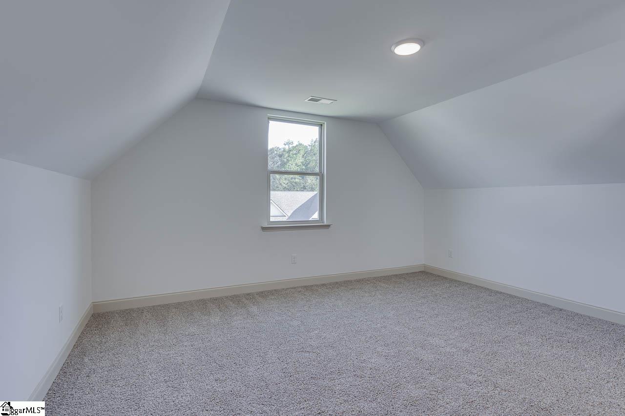 106 Old Glory Court Property Photo 32
