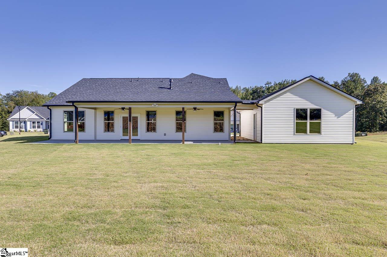 106 Old Glory Court Property Photo 37