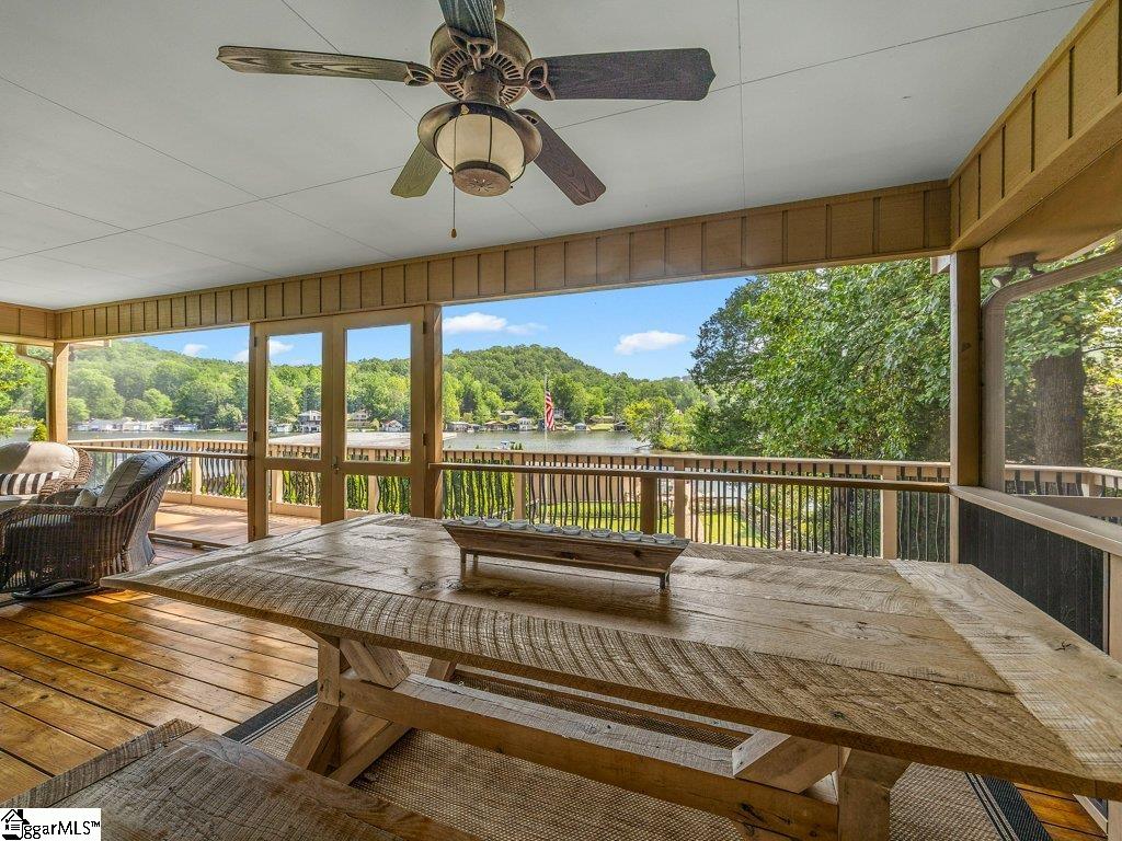1522 W Lakeshore Drive Property Photo 16