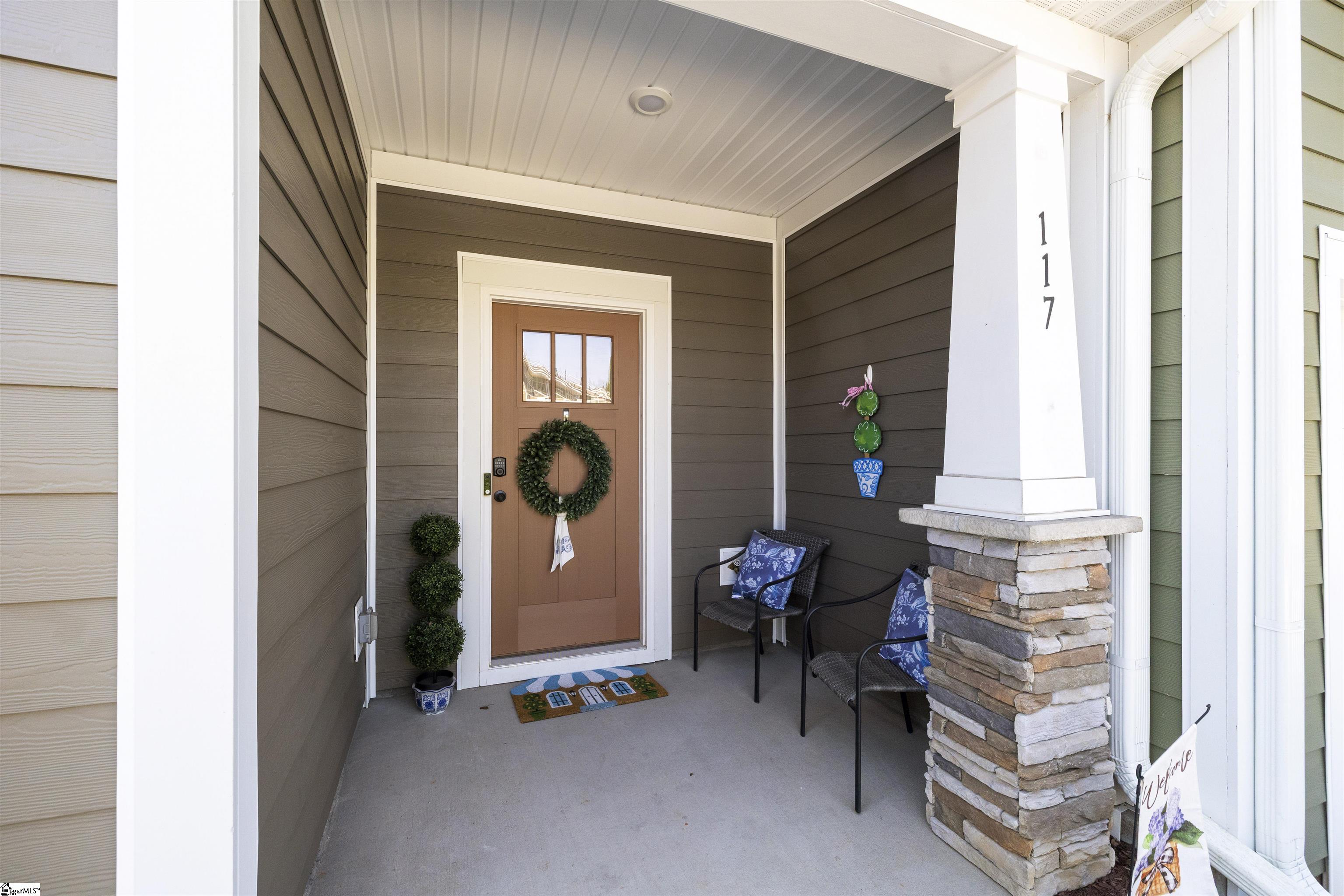 117 Shager Place Property Photo 2
