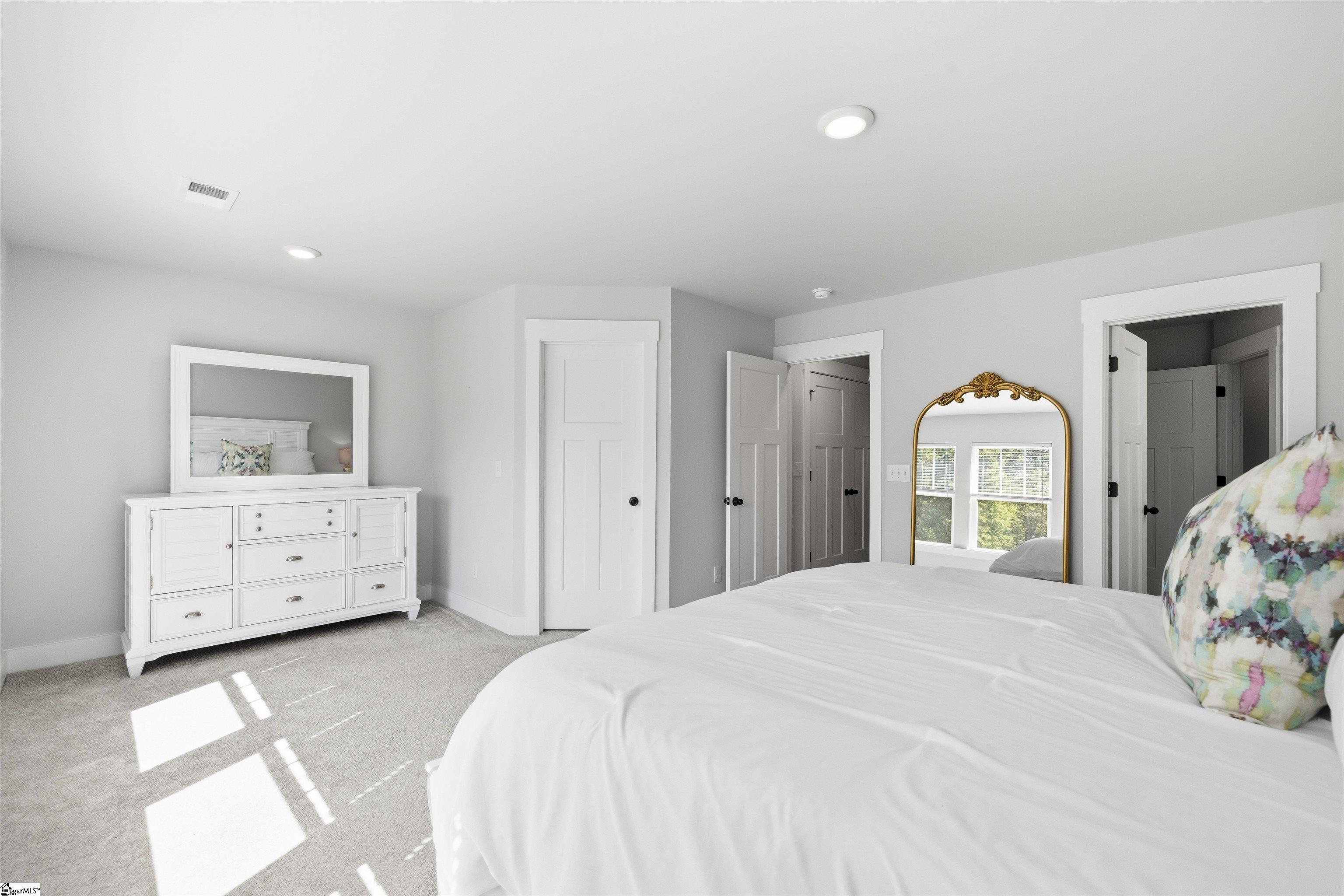 117 Shager Place Property Photo 12
