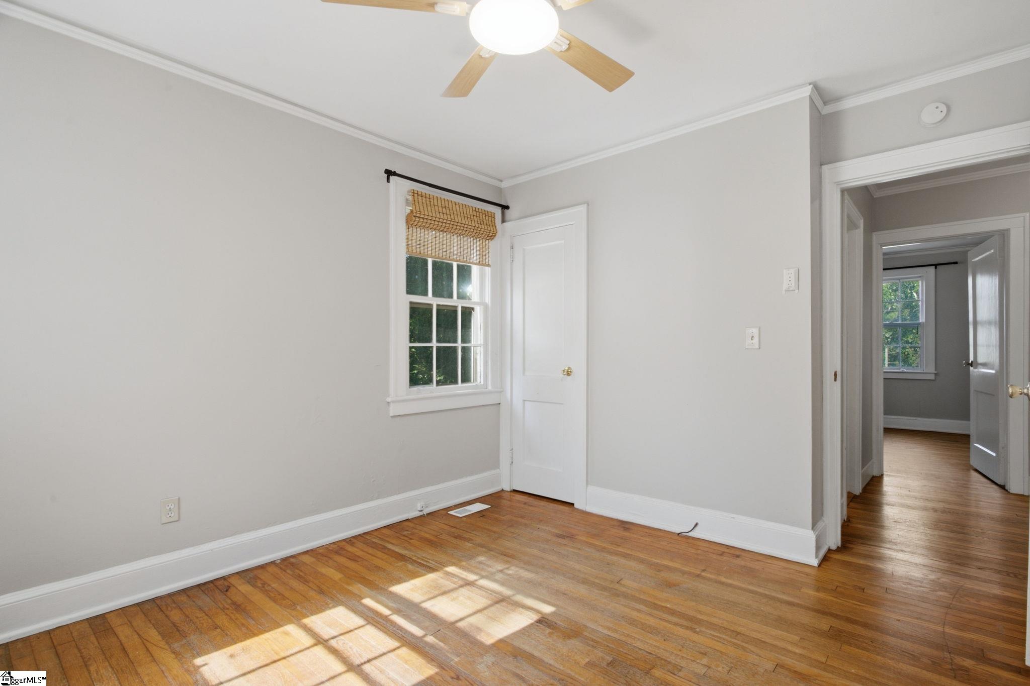 316 Melville Avenue Property Photo 12