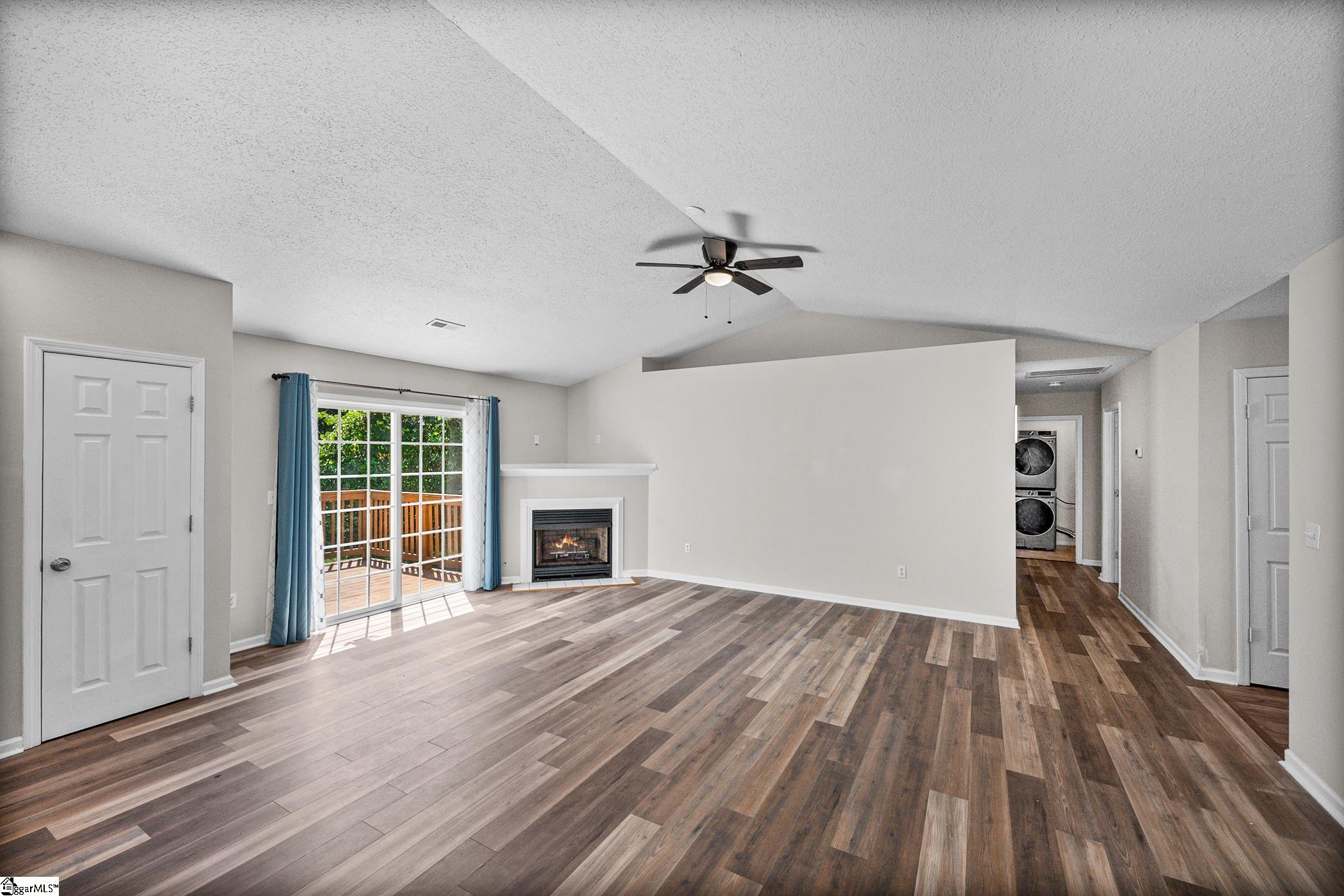 200 Mcconnell Road Property Photo 3