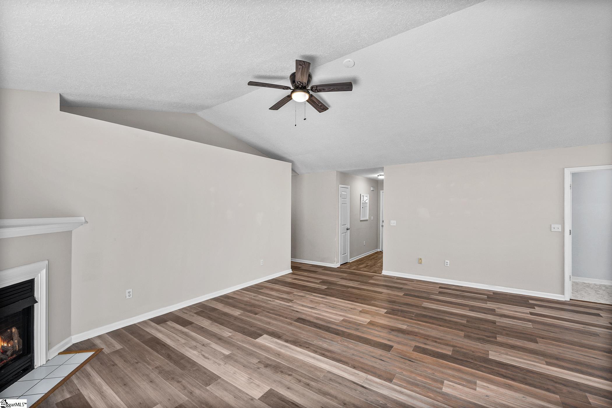 200 Mcconnell Road Property Photo 8