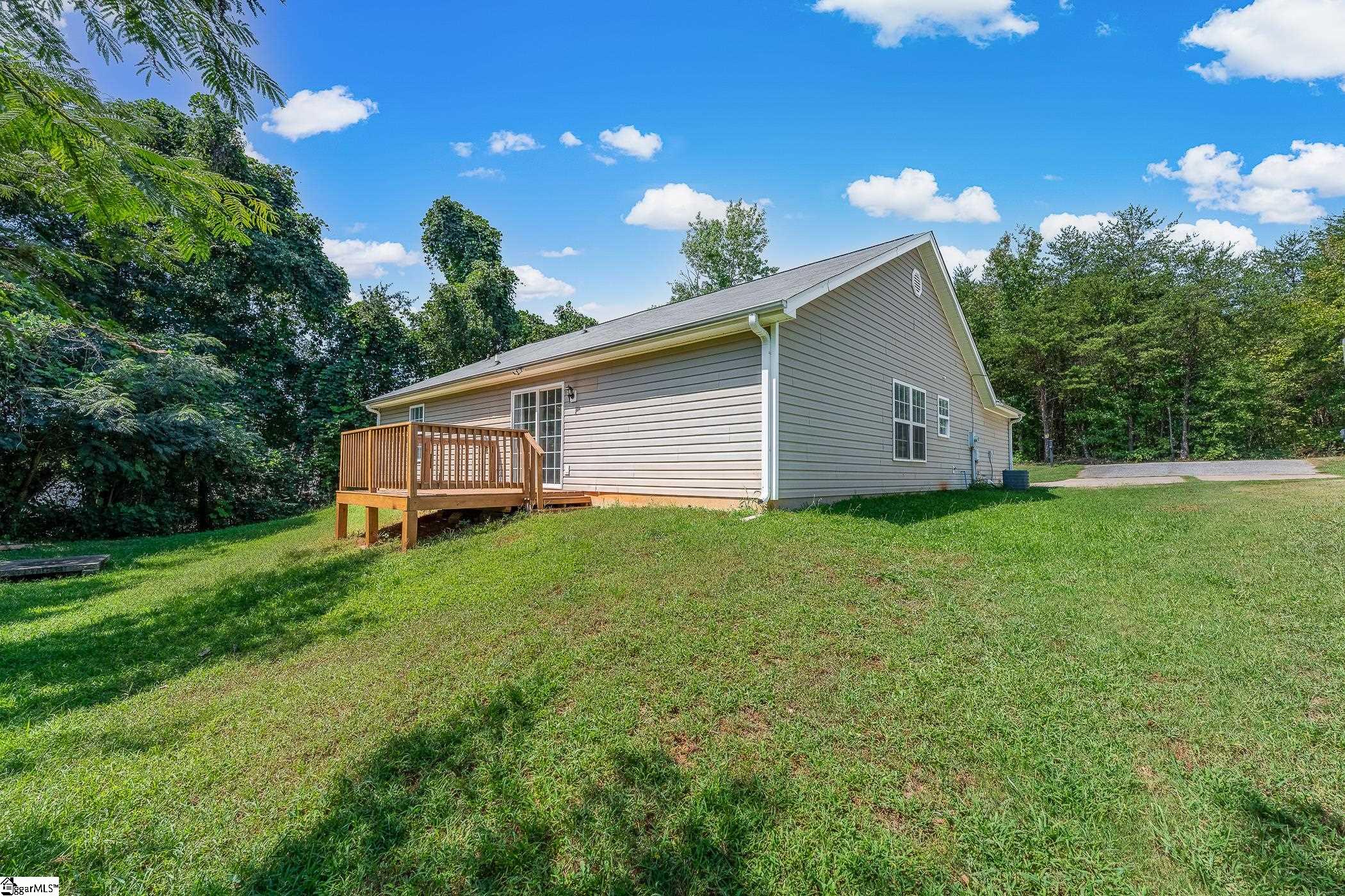 200 Mcconnell Road Property Photo 28