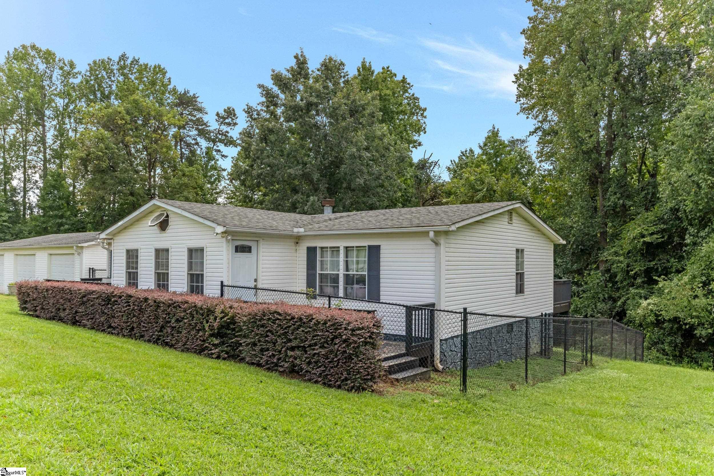 181 White Road Property Photo 2