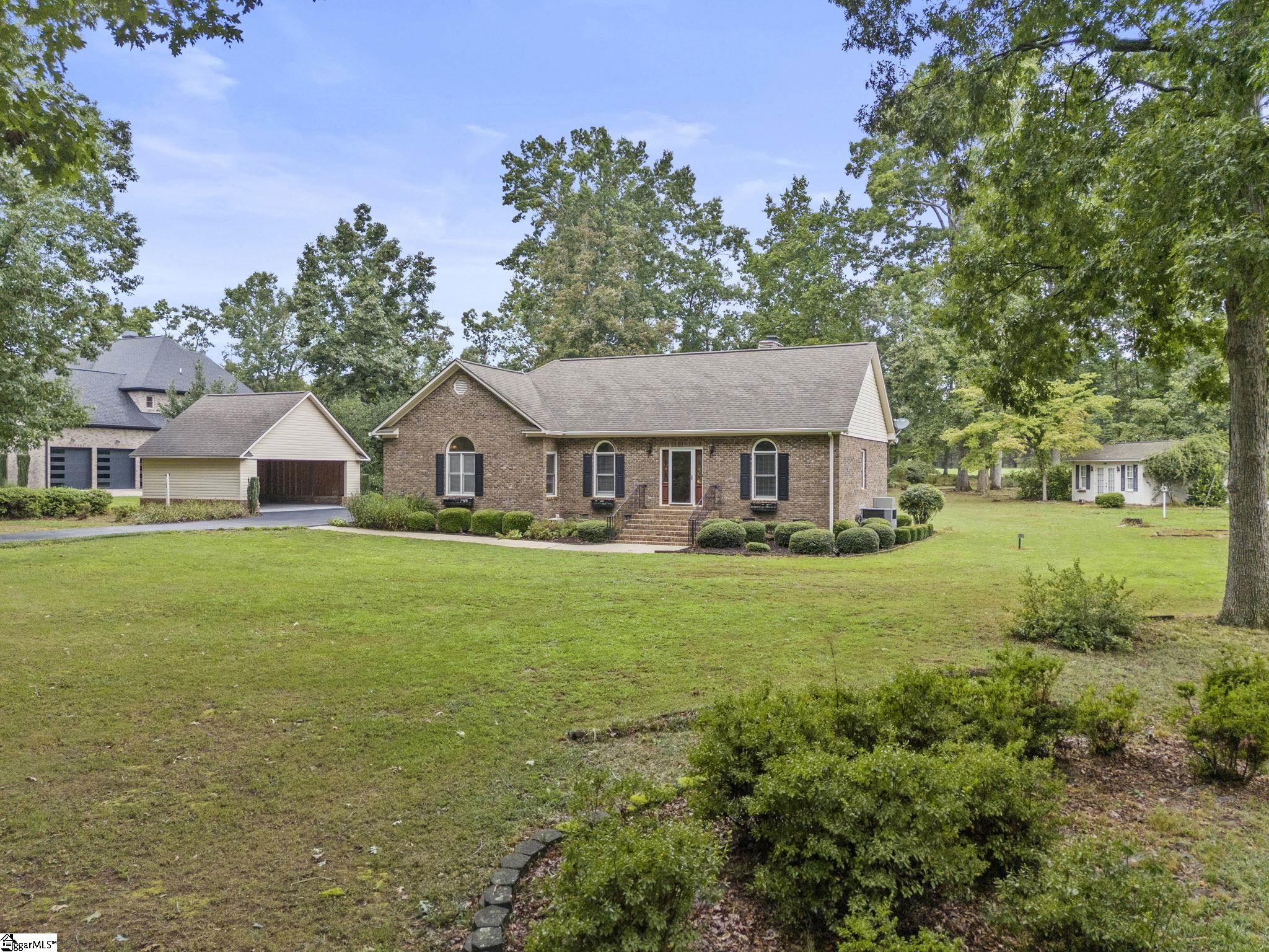 225 Plantation Lane Property Photo 32