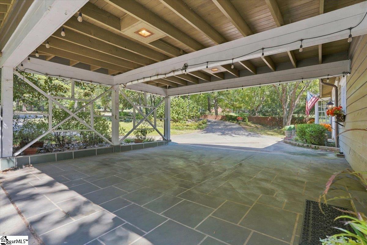 20 Olney Lane Property Photo 11