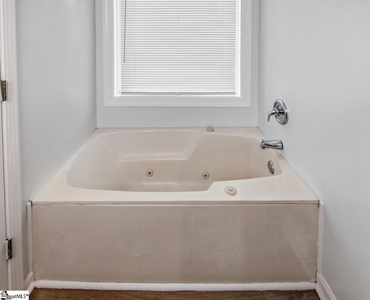 16 Fawndale Lane Property Photo 21