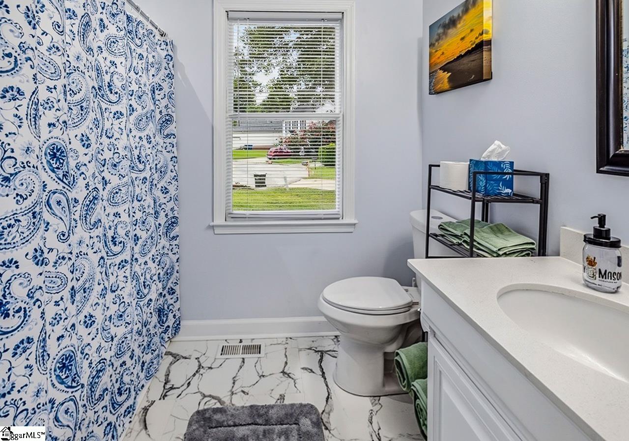 16 Fawndale Lane Property Photo 24