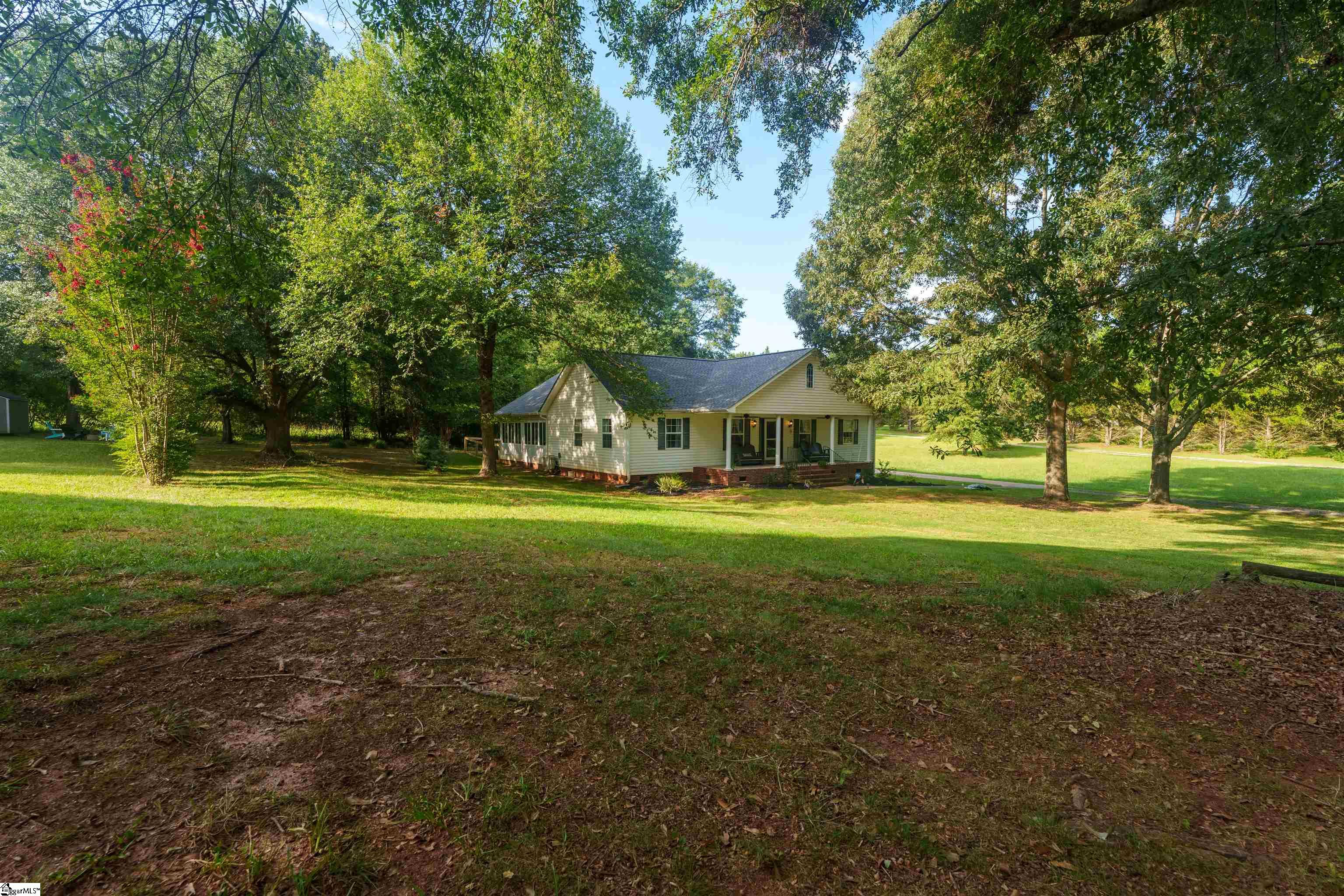 646 Gum Springs Road Property Photo 4
