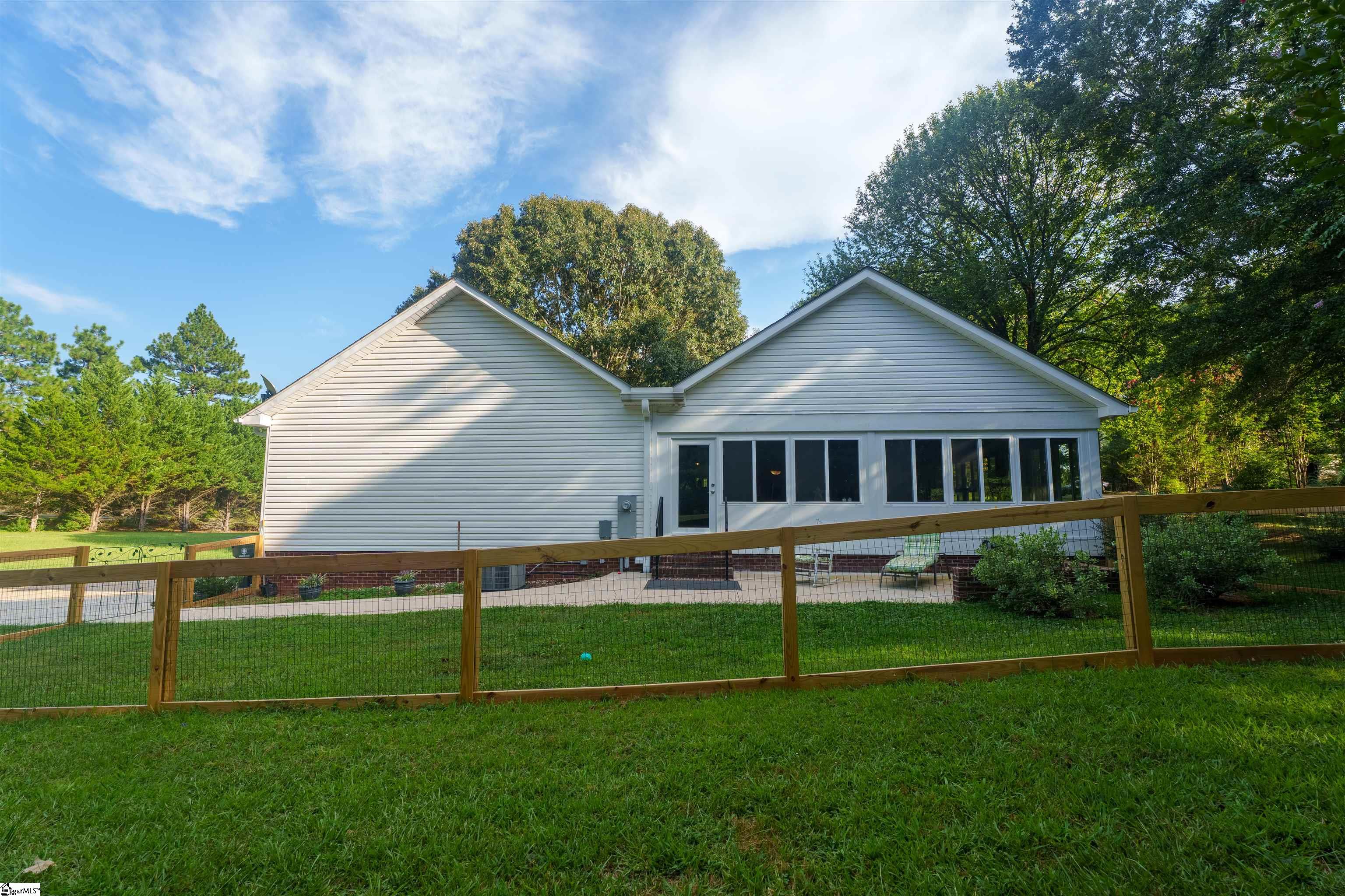 646 Gum Springs Road Property Photo 6