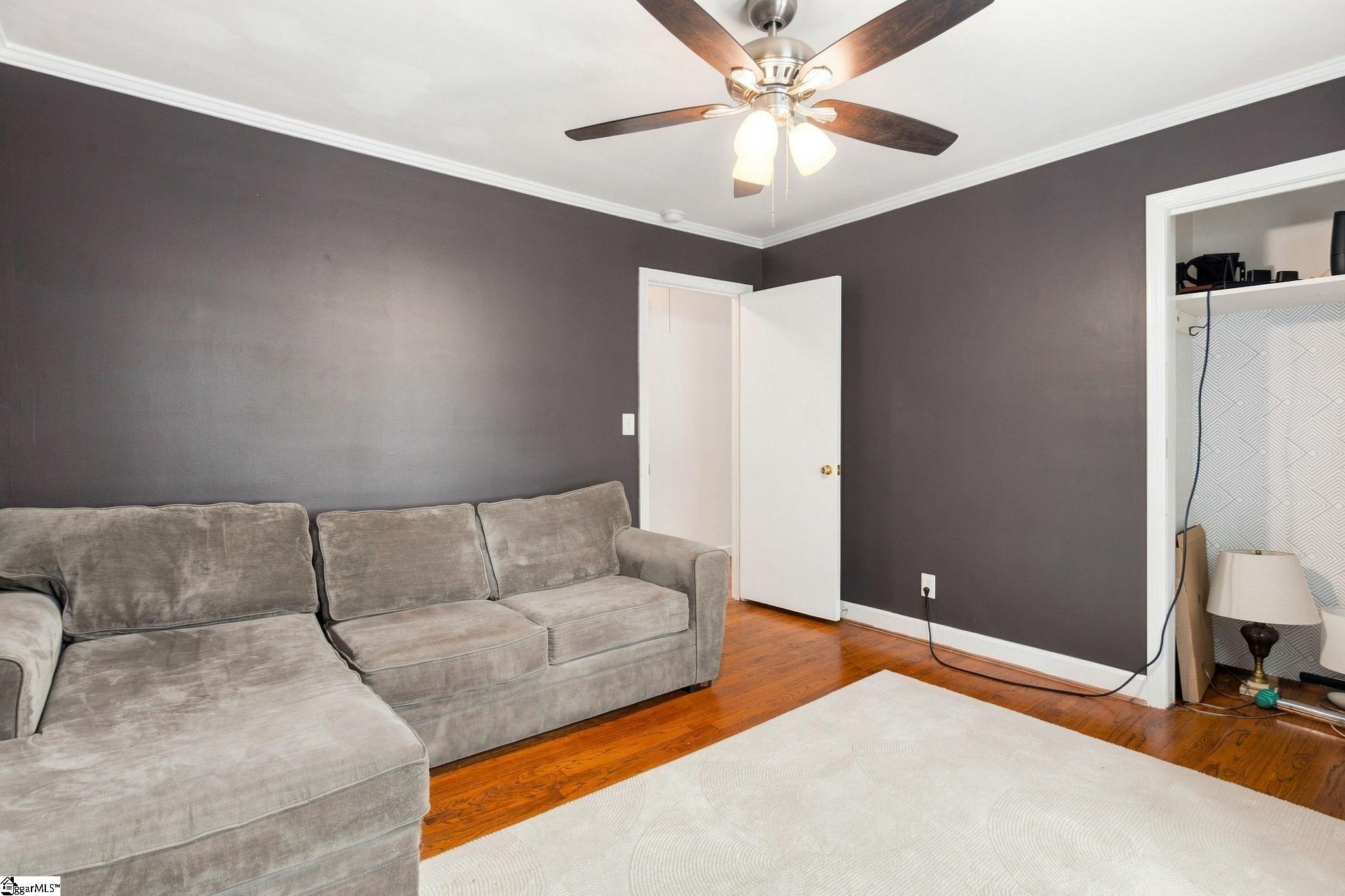 207 Melbourne Lane Property Photo 34
