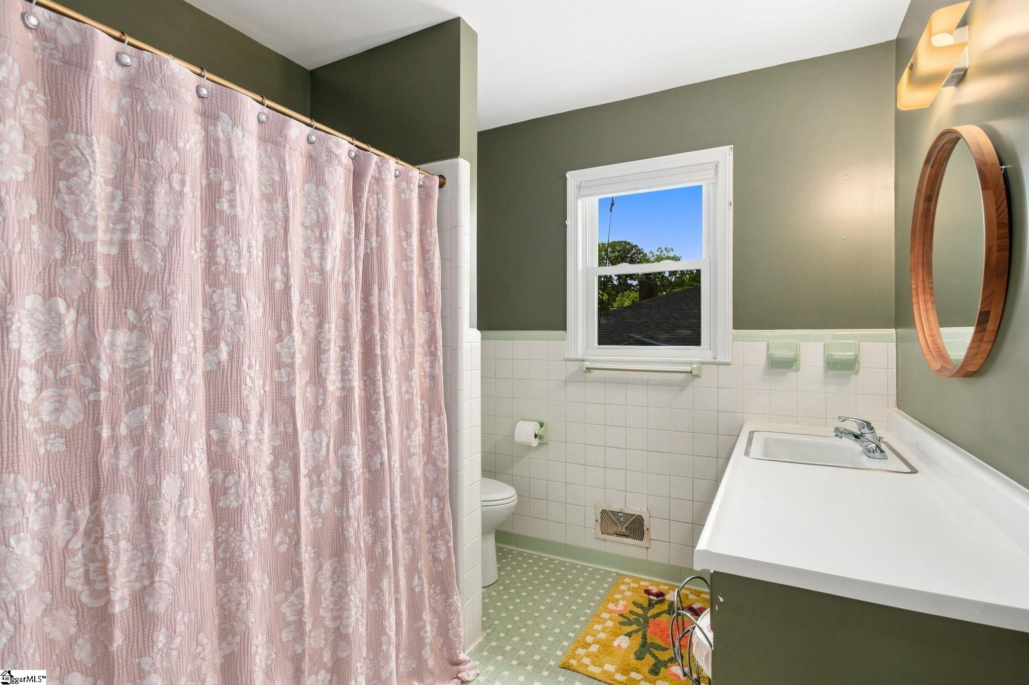 207 Melbourne Lane Property Photo 39
