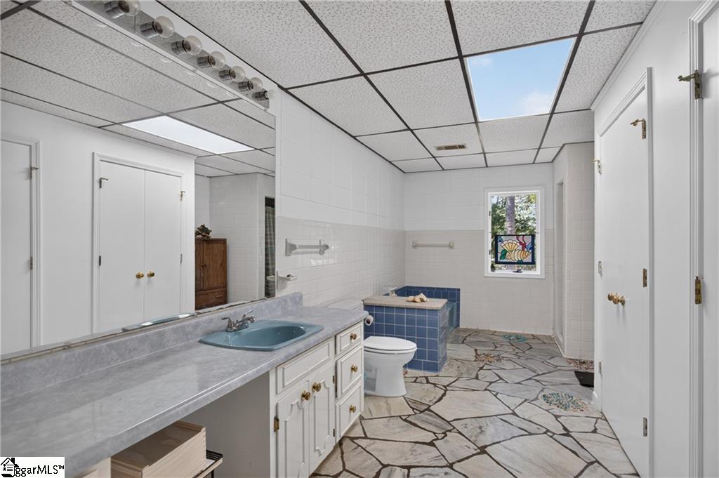 103 Pine Knoll Road Property Photo 14