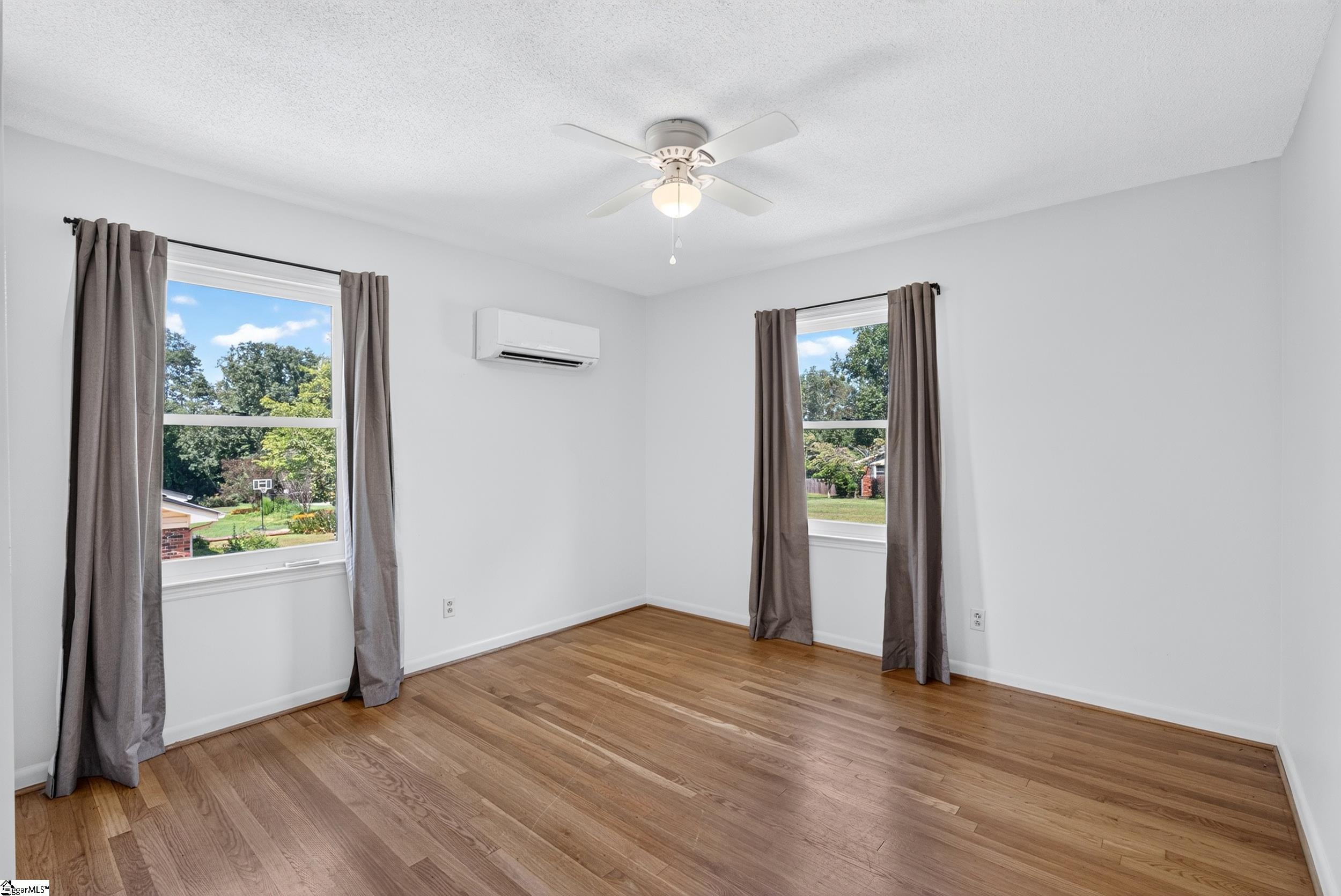 617 Sharondale Court Property Photo 16