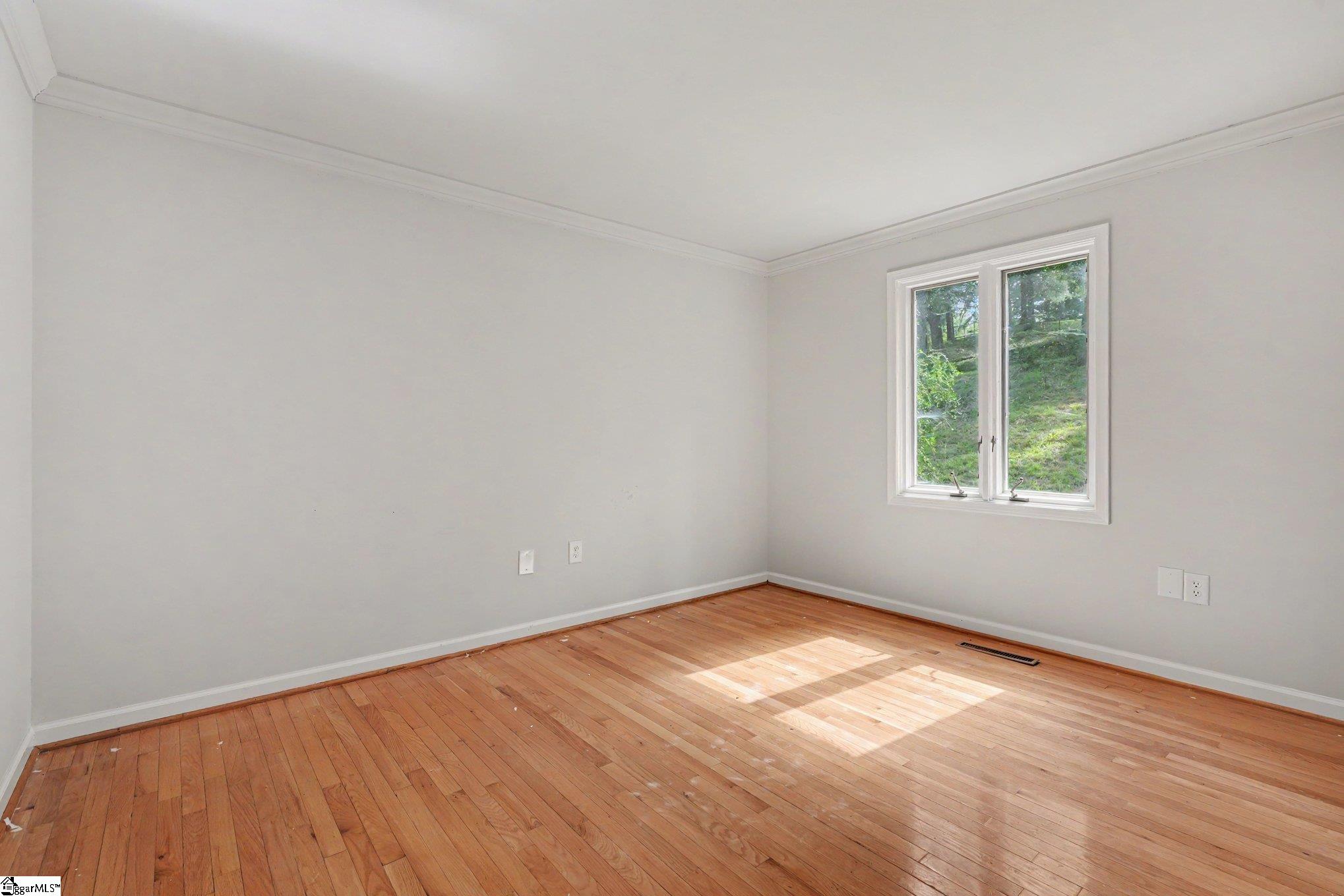 210 Lakeview Drive Property Photo 21