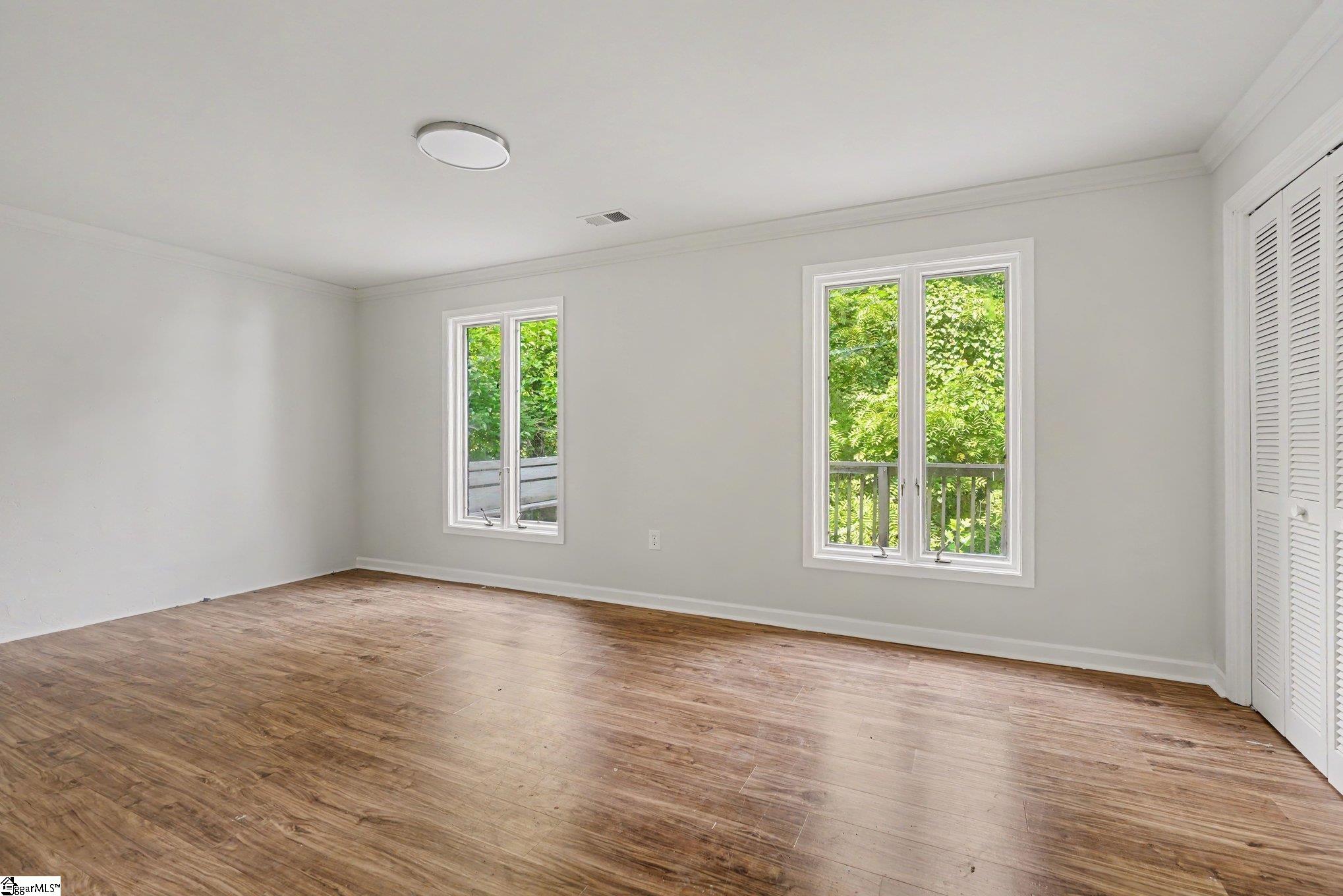 210 Lakeview Drive Property Photo 22