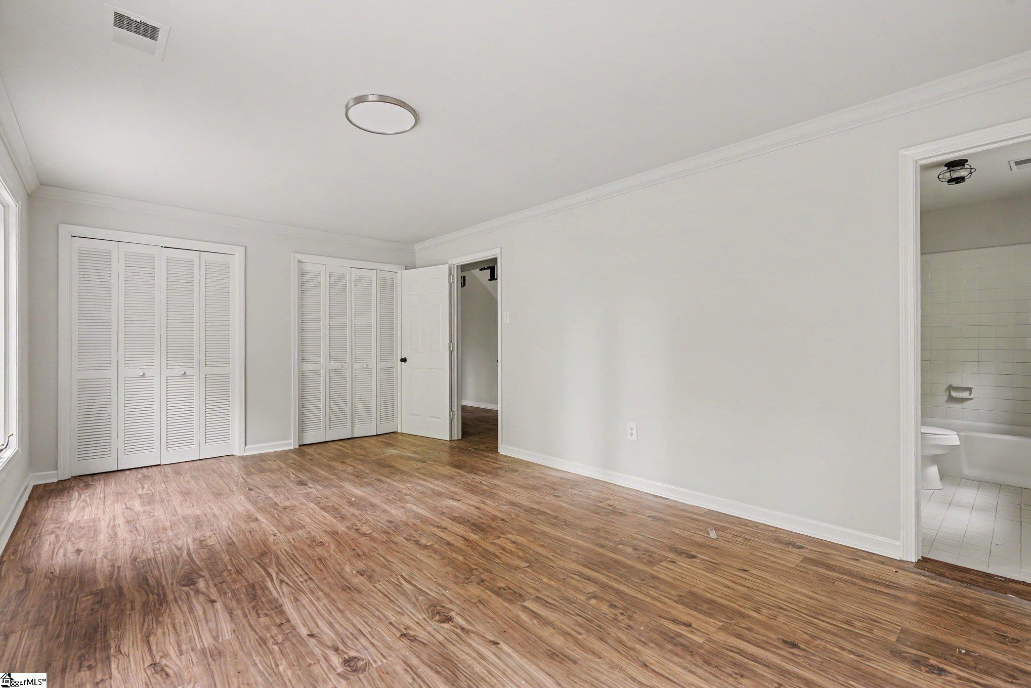 210 Lakeview Drive Property Photo 24