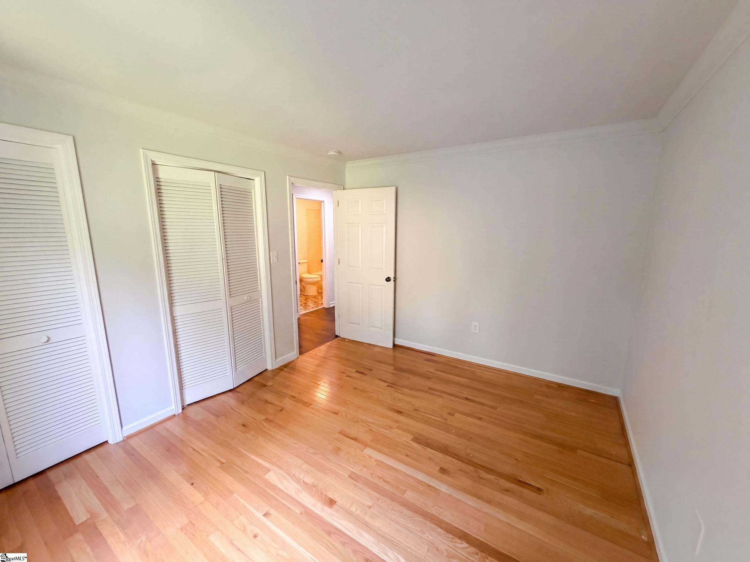 210 Lakeview Drive Property Photo 26
