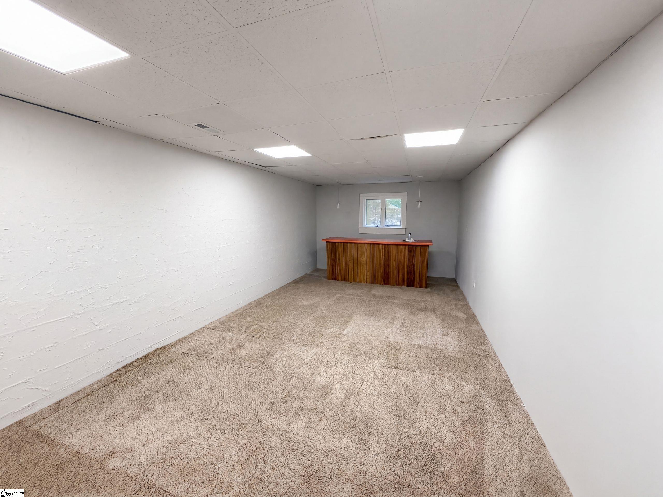 210 Lakeview Drive Property Photo 33