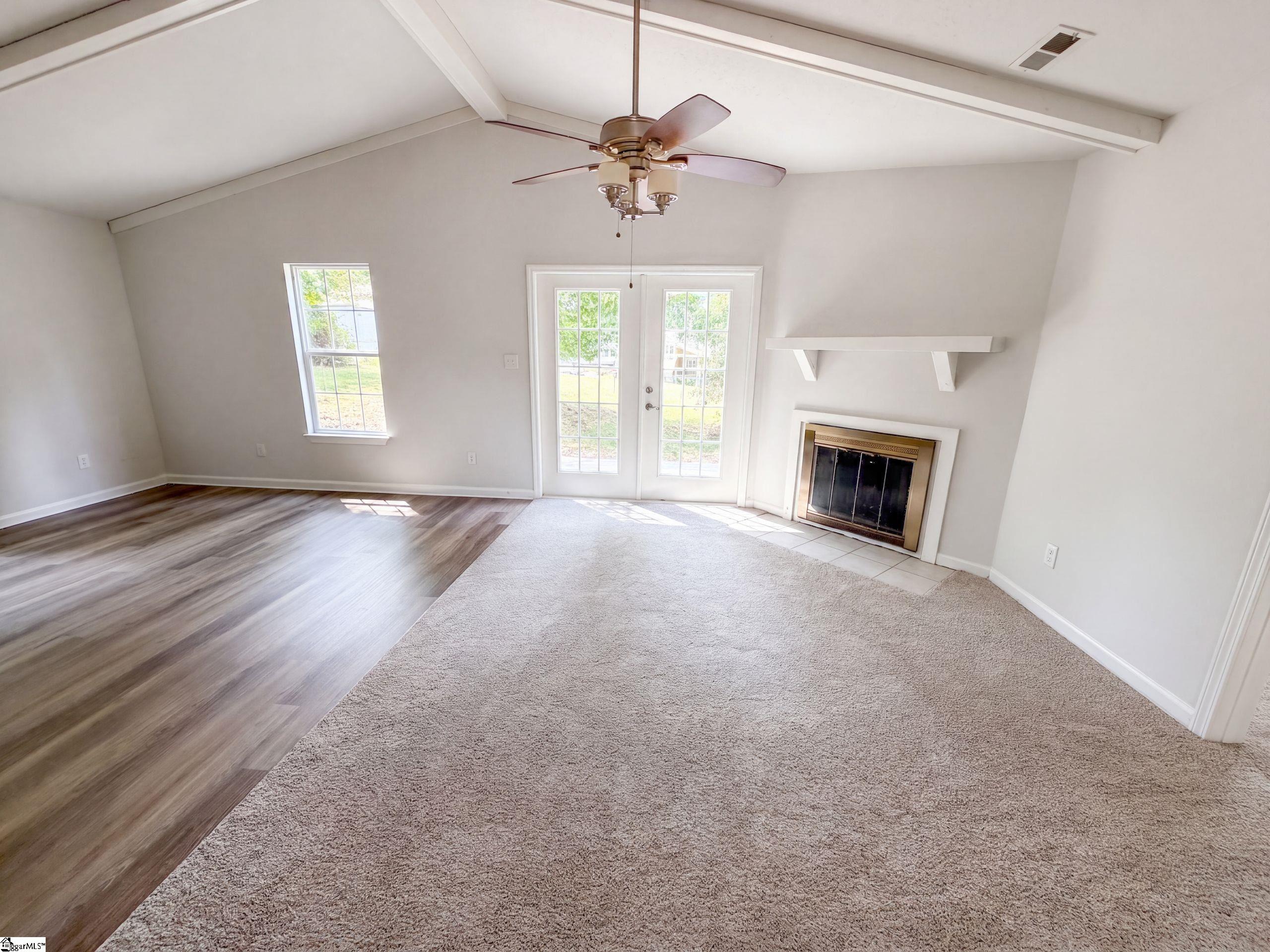108 Woodcock Court Property Photo 3