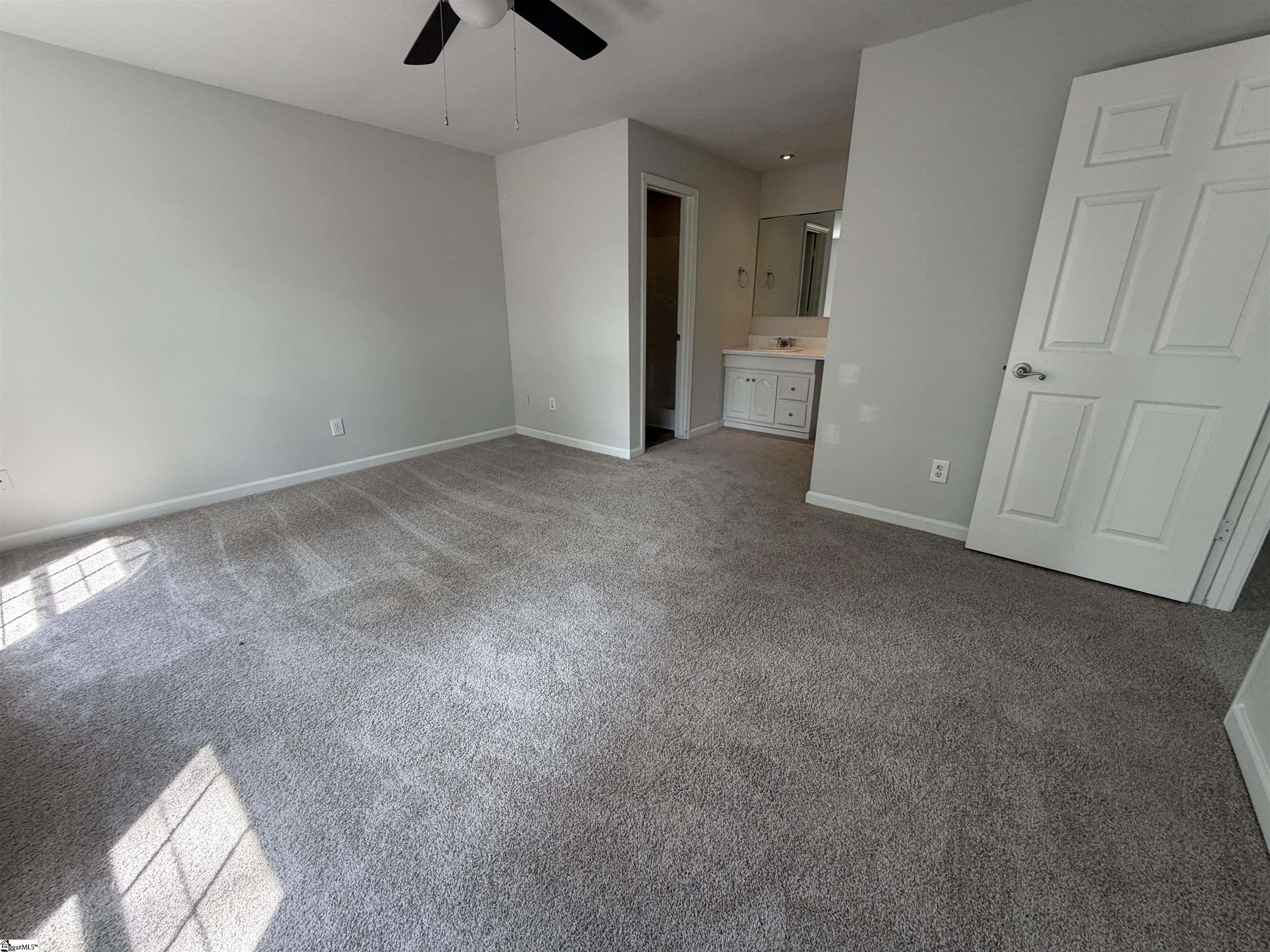 108 Woodcock Court Property Photo 4