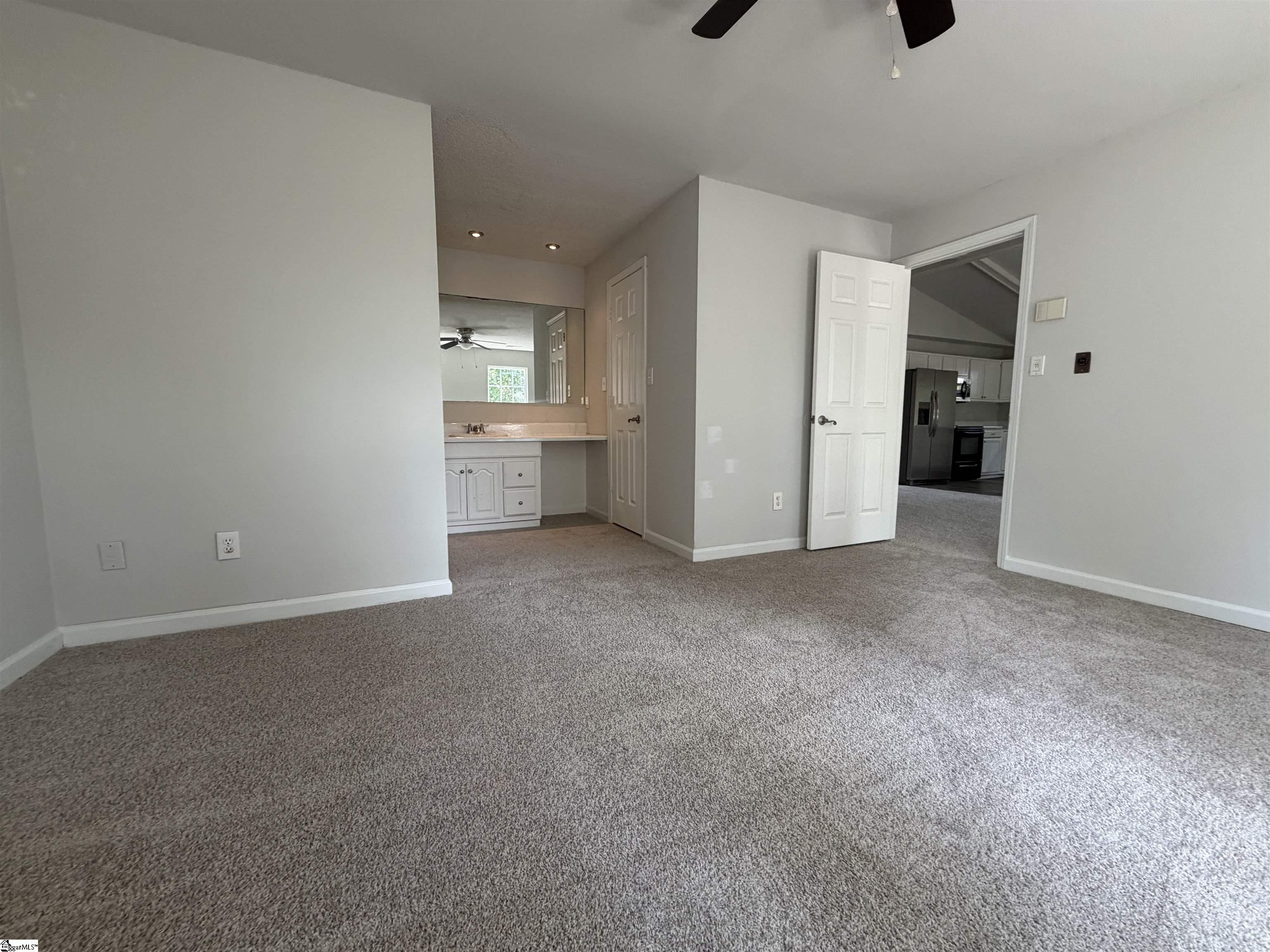 108 Woodcock Court Property Photo 6