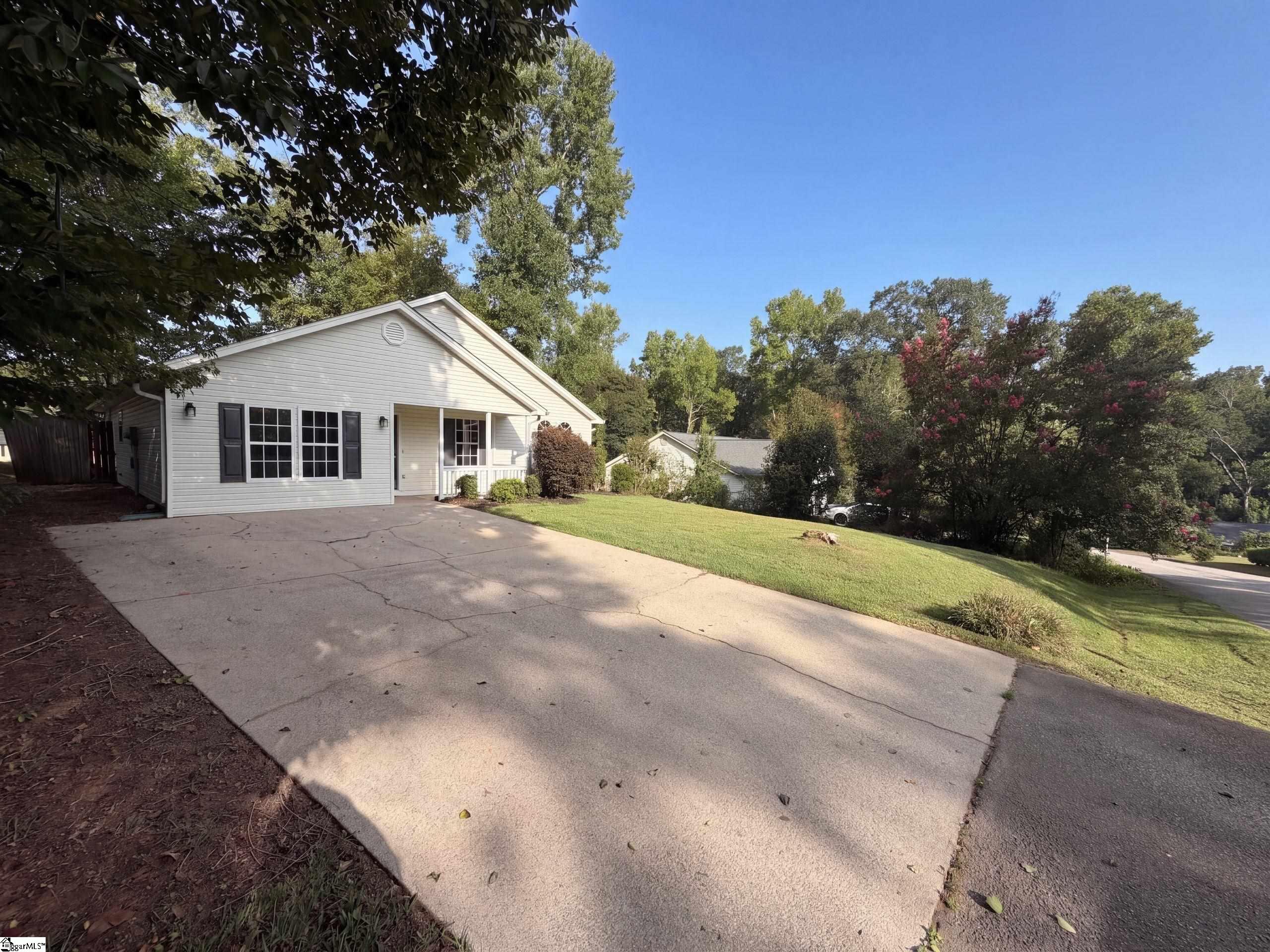 108 Woodcock Court Property Photo 25