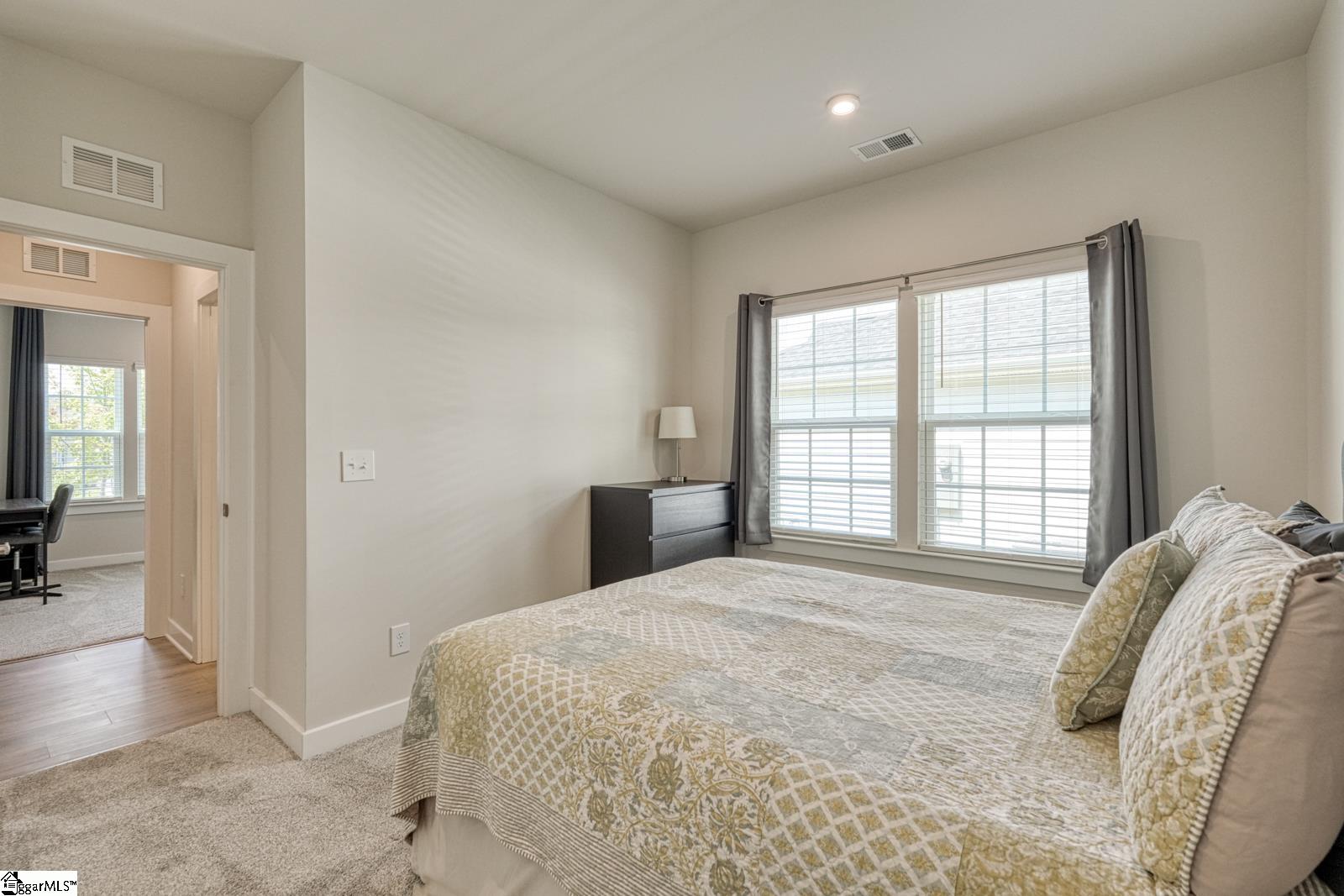 7044 Glass Court Property Photo 11