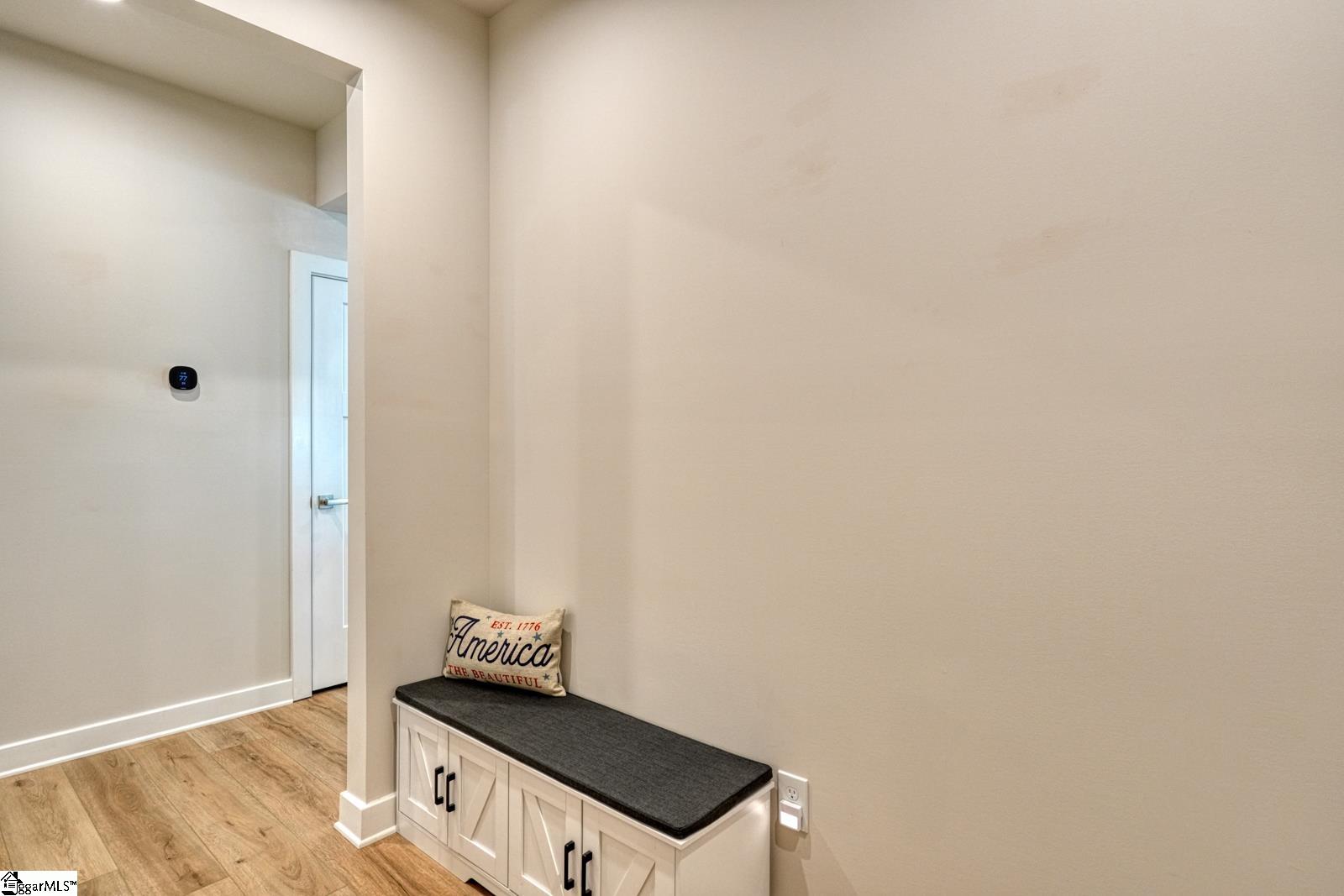 7044 Glass Court Property Photo 15