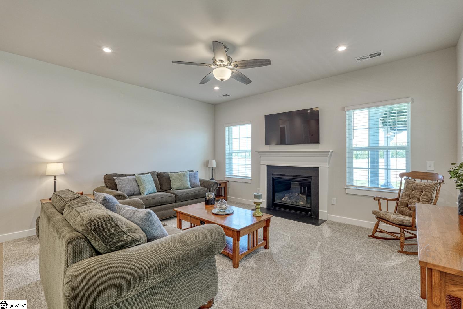 7044 Glass Court Property Photo 25