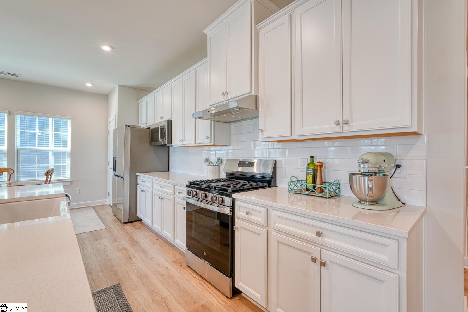 7044 Glass Court Property Photo 29