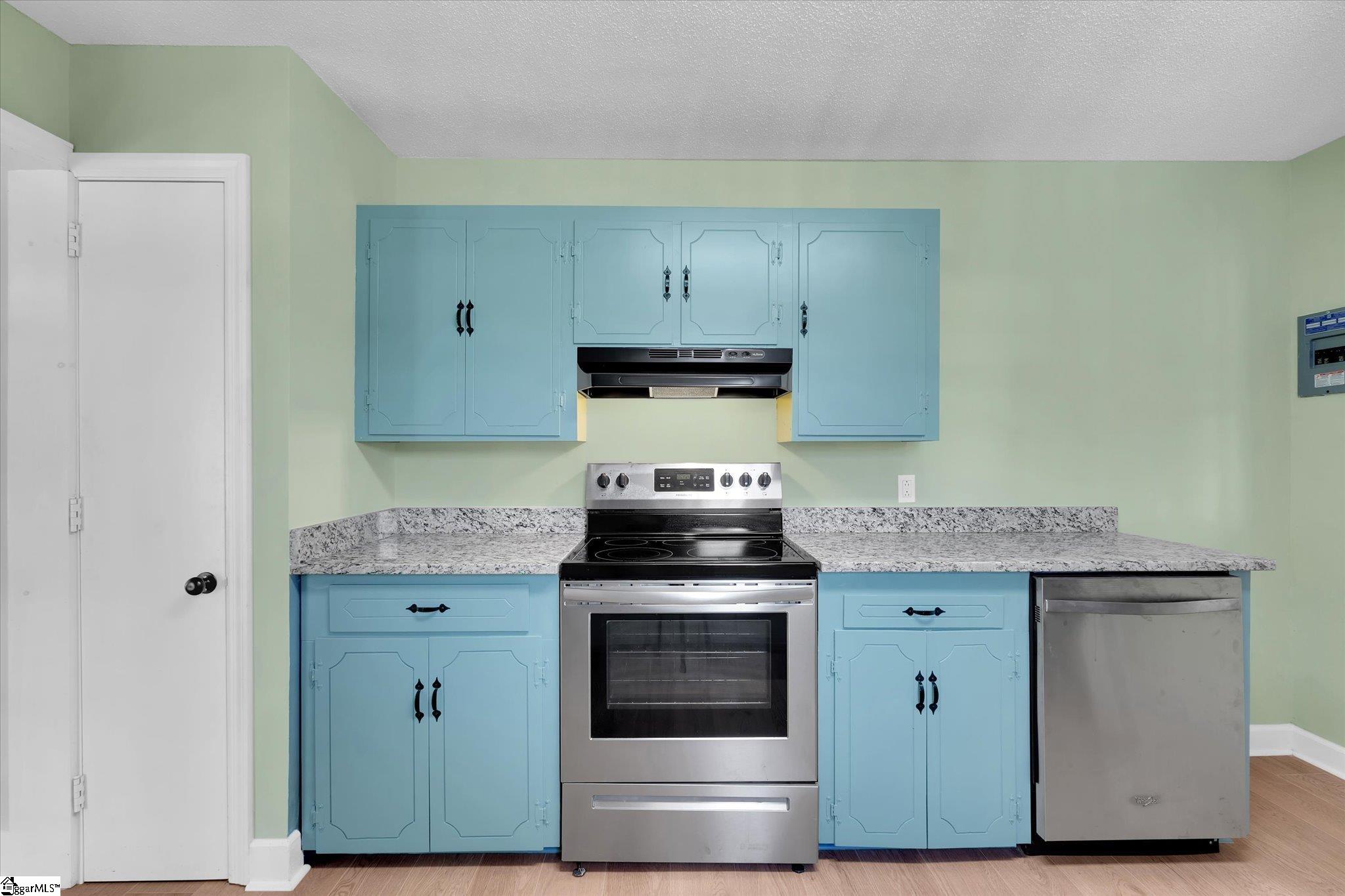 181 N Highway 150 Property Photo 15