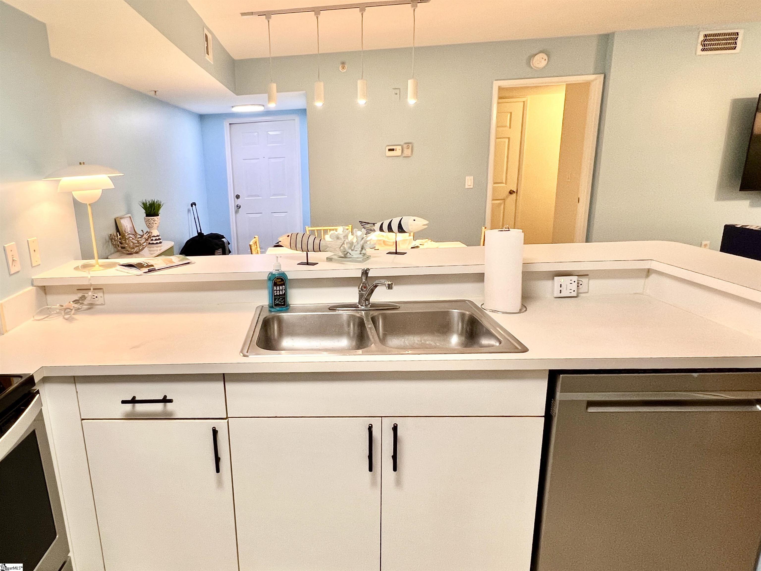 1590 S 42nd Circle Property Photo 8
