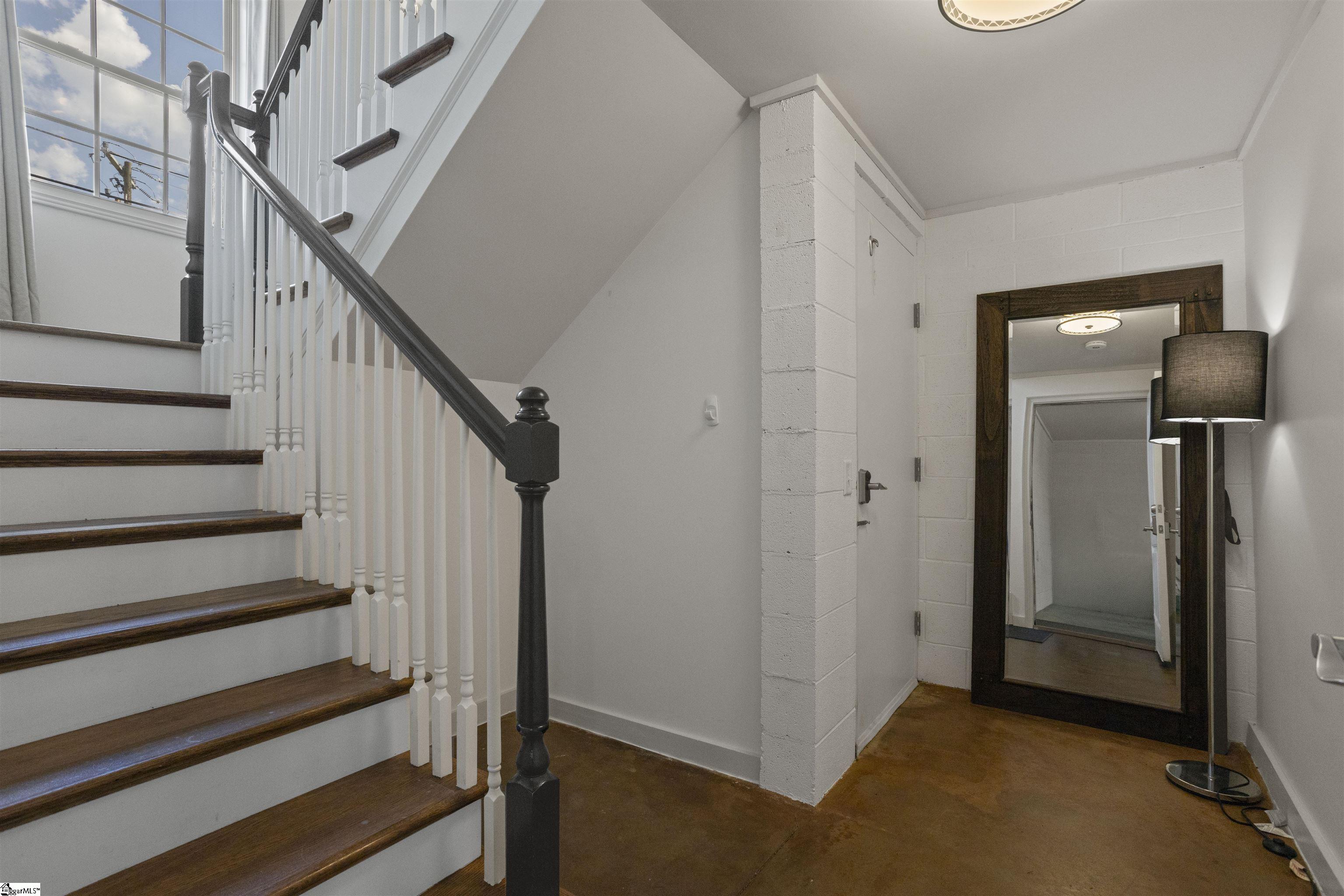 202 S Memminger Street Property Photo 26