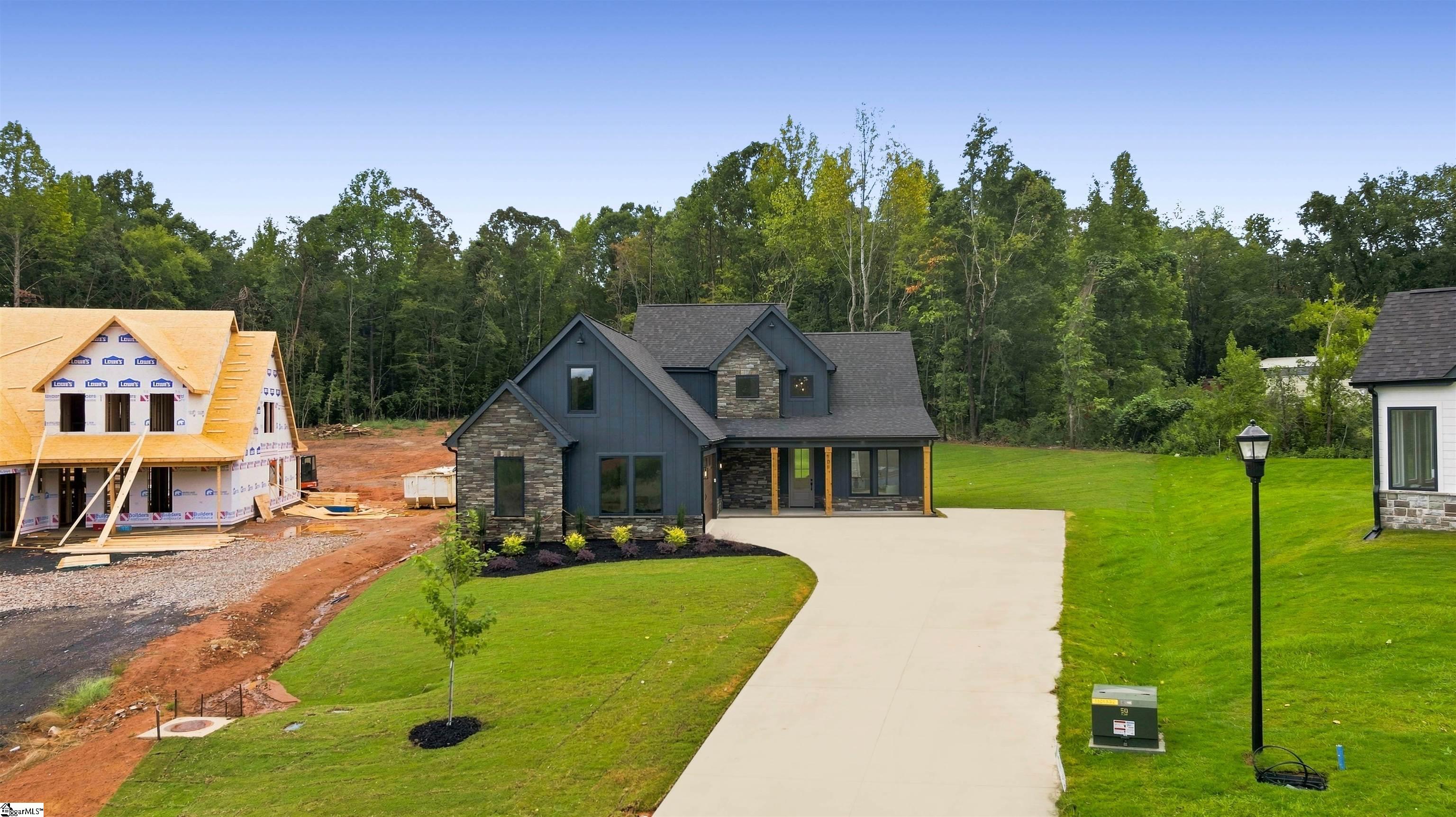 106 Joyful Court Property Photo 2